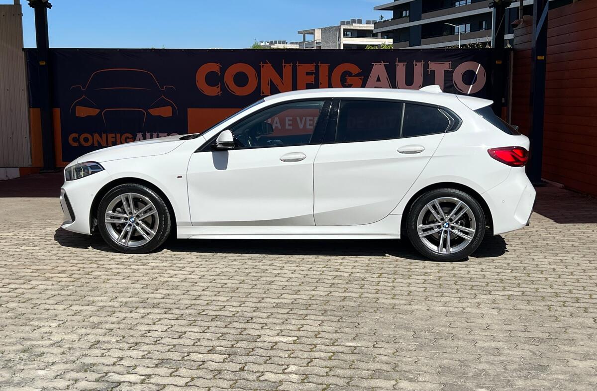 BMW Serie-1 116 d Pack Desportivo M Auto