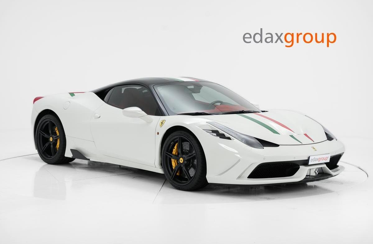 FERRARI 458 Speciale Hele
