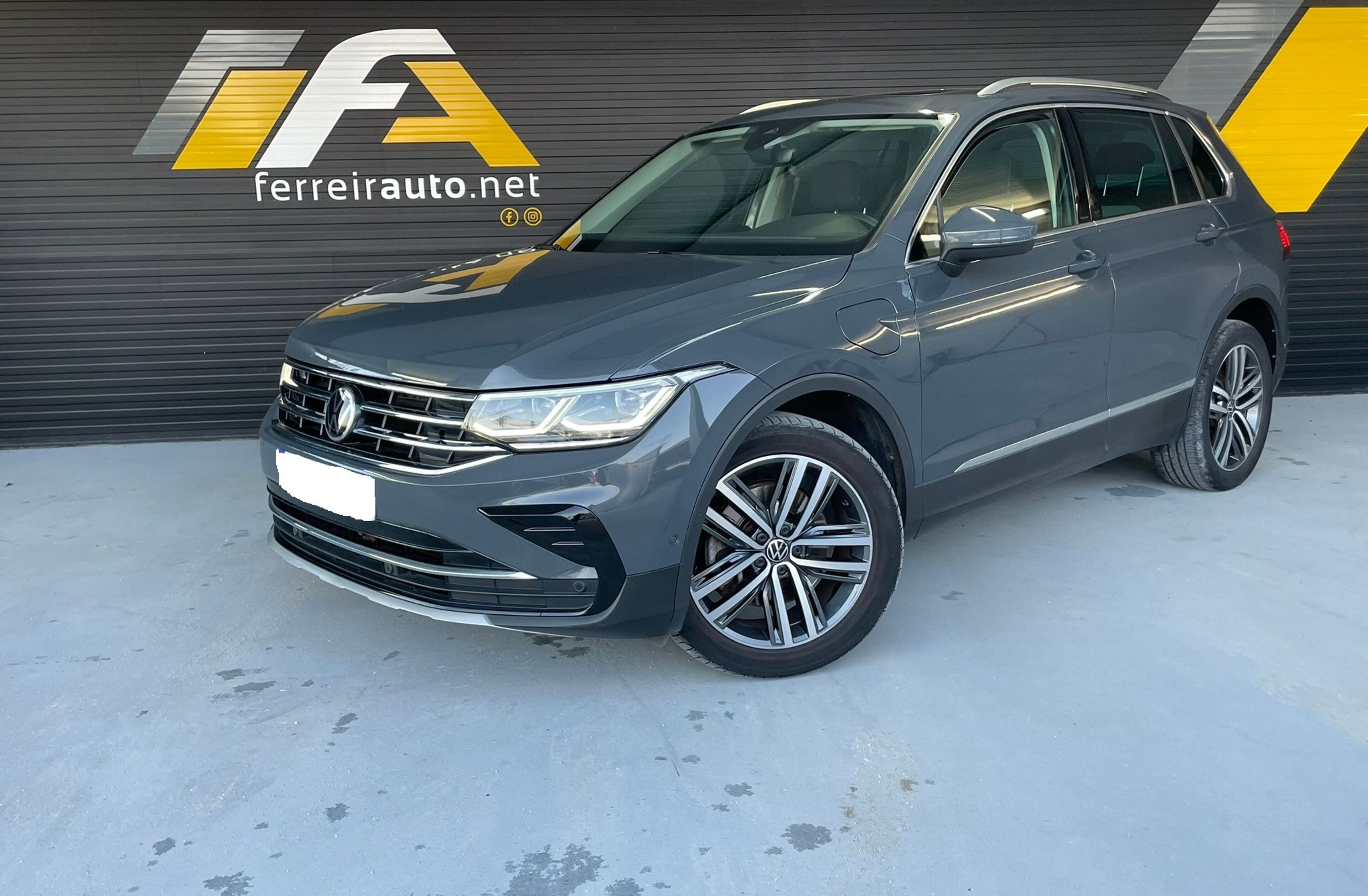 VOLKSWAGEN Tiguan 1.4TSi Elegance Exclusive eHybrid 245CV BVA6