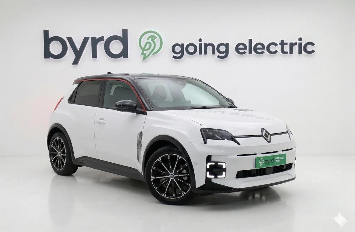 RENAULT Renault 4 E-Tech 52 kWh Iconic Autonomia Conforto