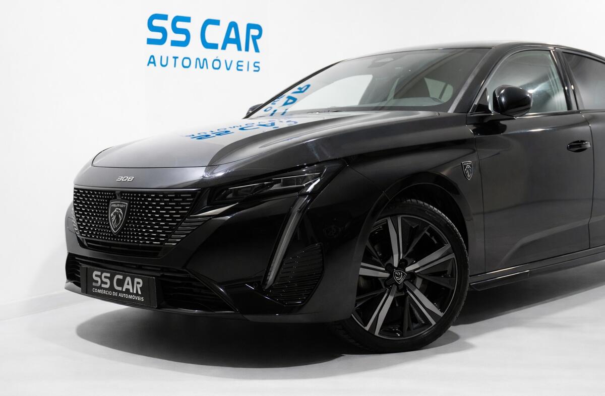 PEUGEOT 308 1.2 PureTech GT Pack EAT8