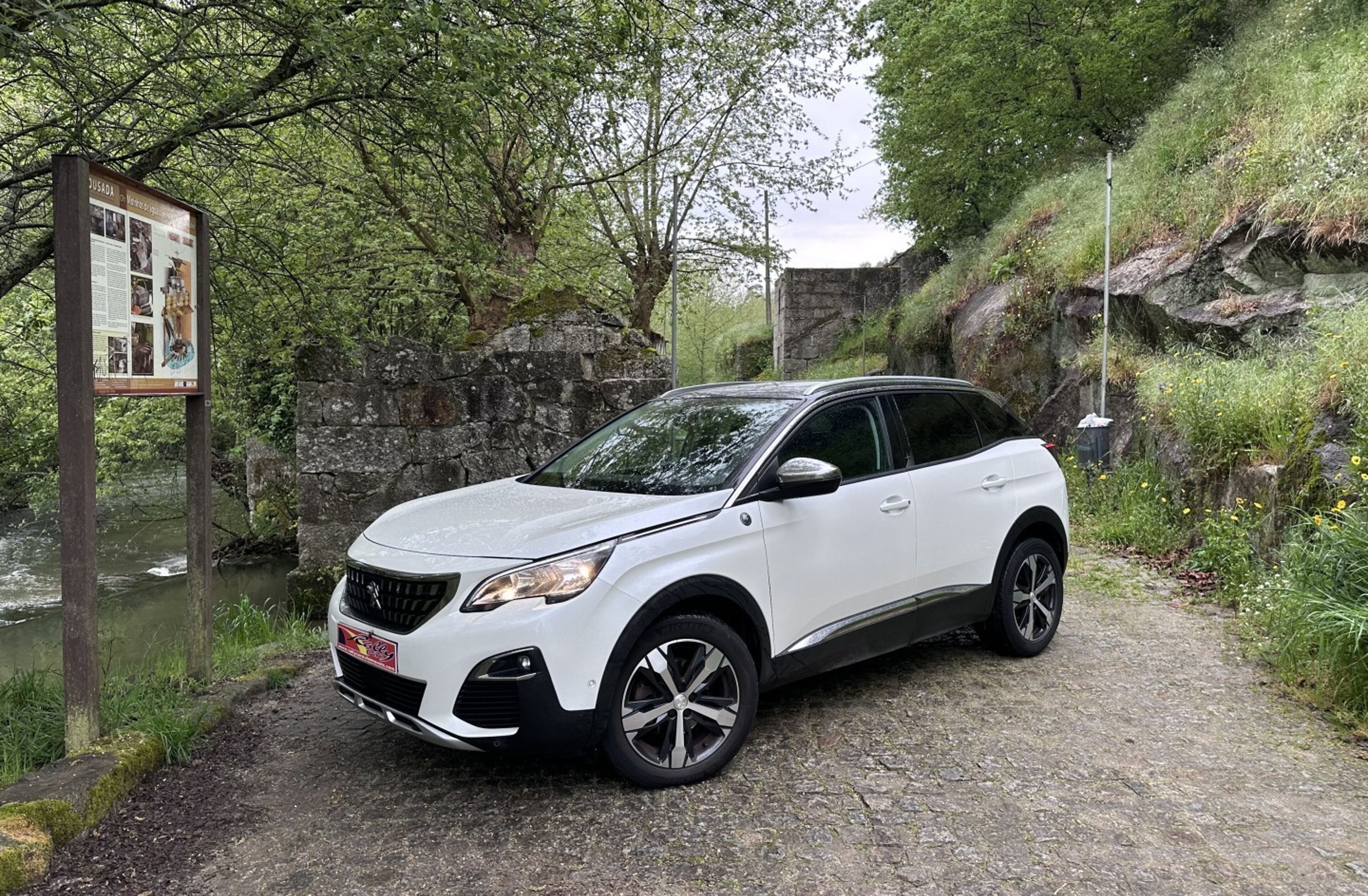 PEUGEOT 3008 PureTech 130 Stop & Start GPF EAT8 Crossway