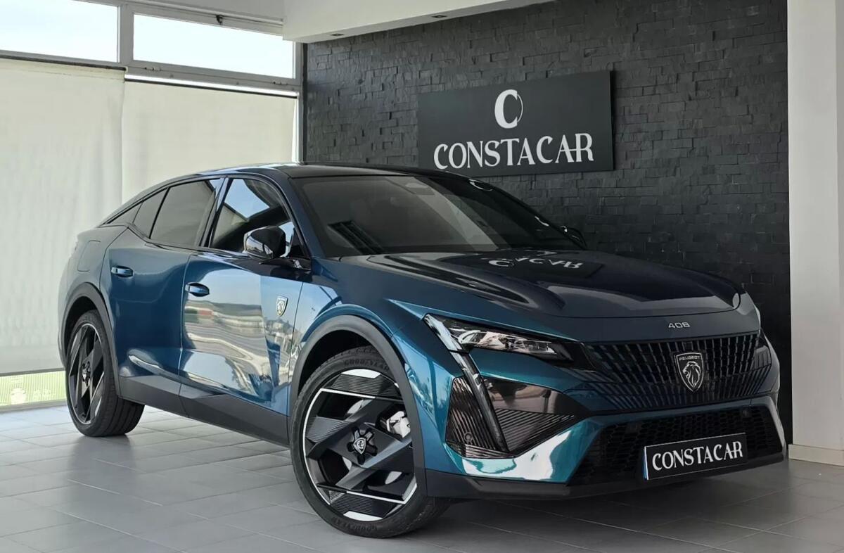 PEUGEOT 408 1.6 Hybrid GT e-EAT8