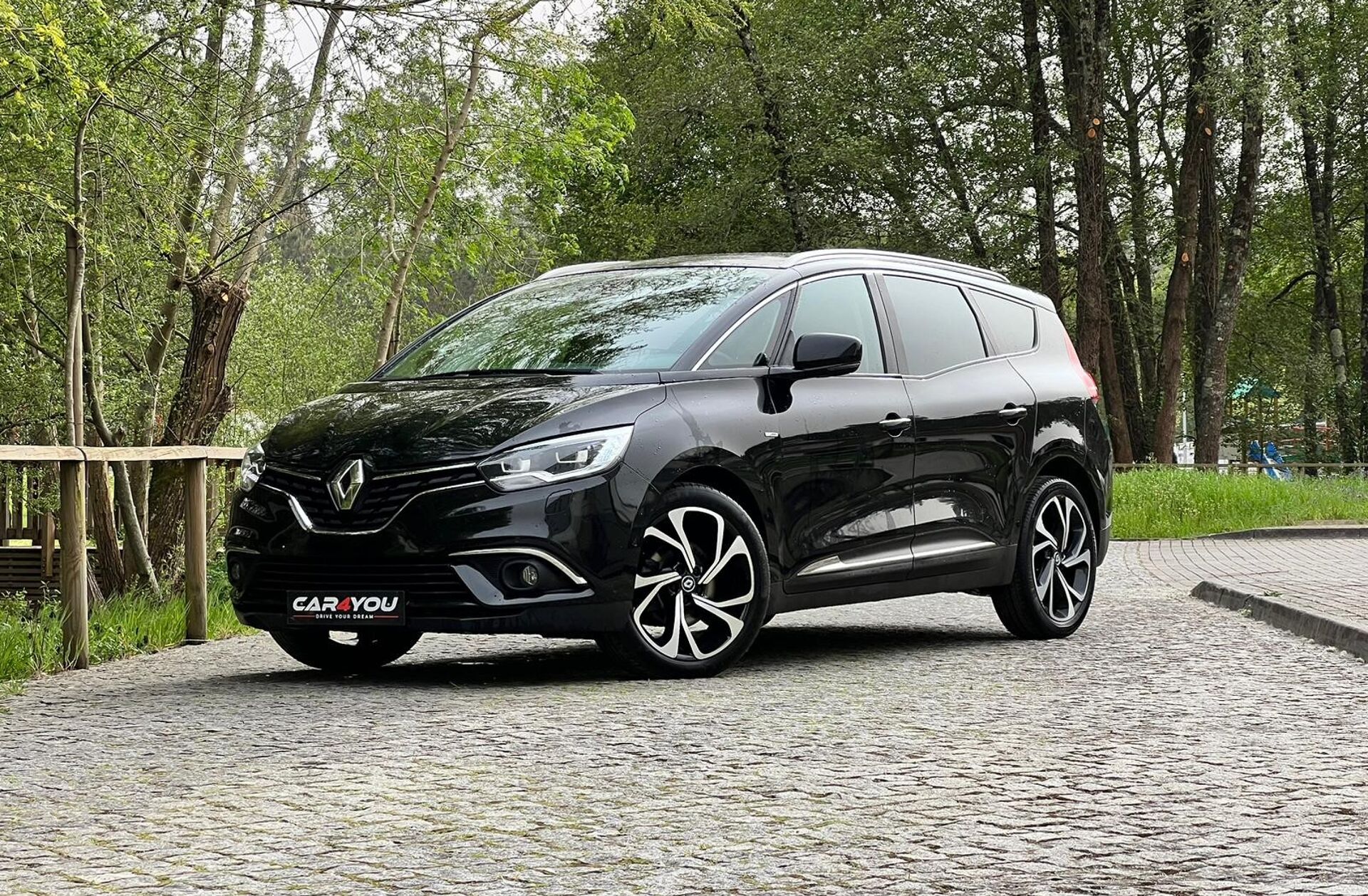 RENAULT Scénic 1.5 dCi Bose Edition EDC SS