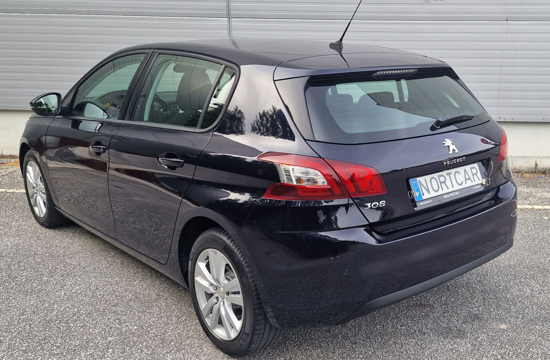 PEUGEOT 308 1.6 BlueHDi Active J17