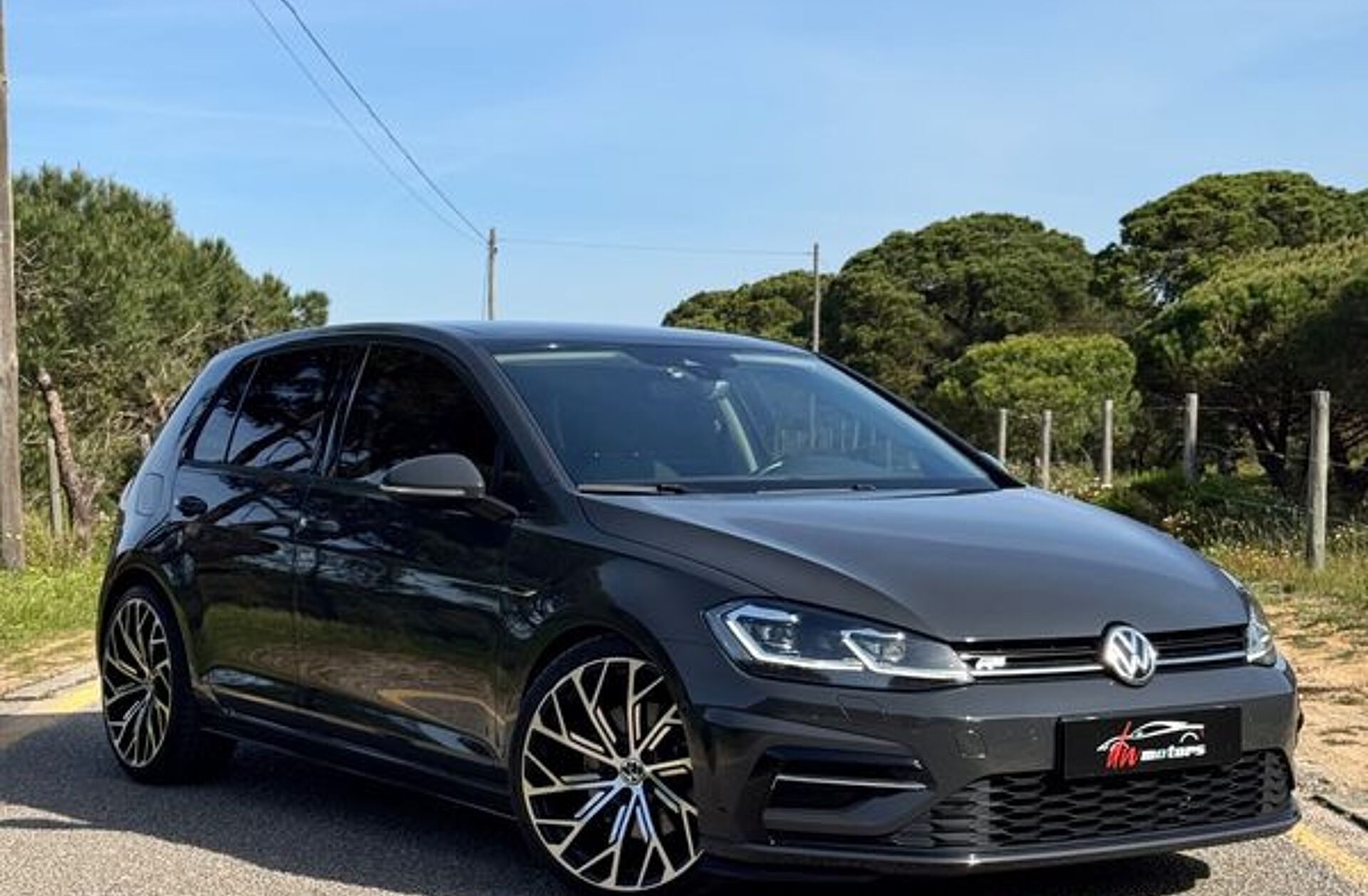 VOLKSWAGEN Golf 2.0 TDI R-Line DSG