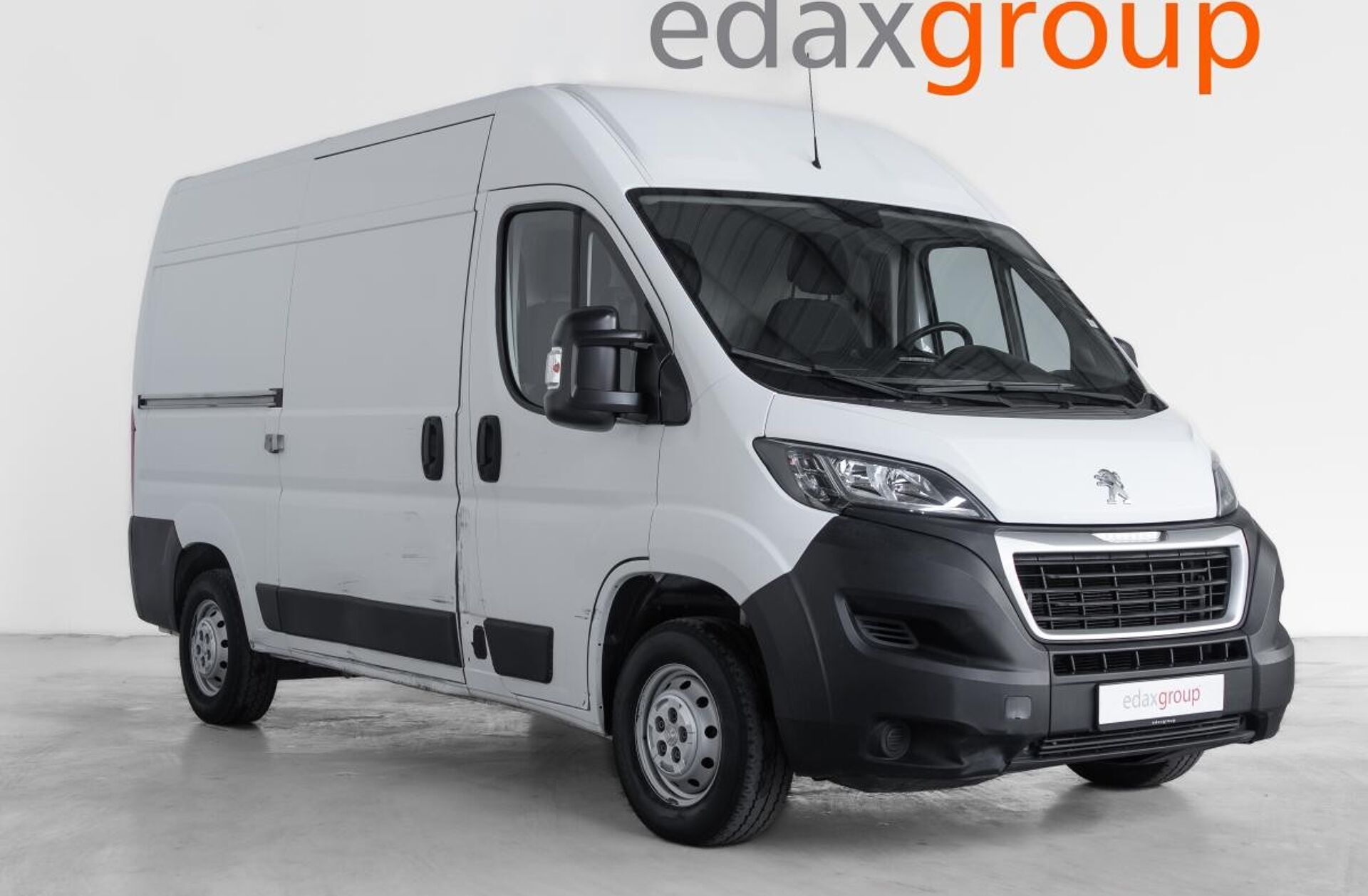 PEUGEOT Boxer 2.2 BlueHDi 333 L2H2 Premium