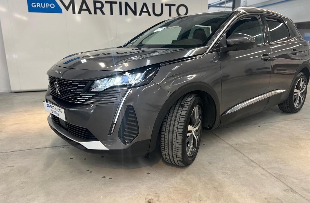 PEUGEOT 3008 1.6 Hybrid Allure Pack e-EAT8