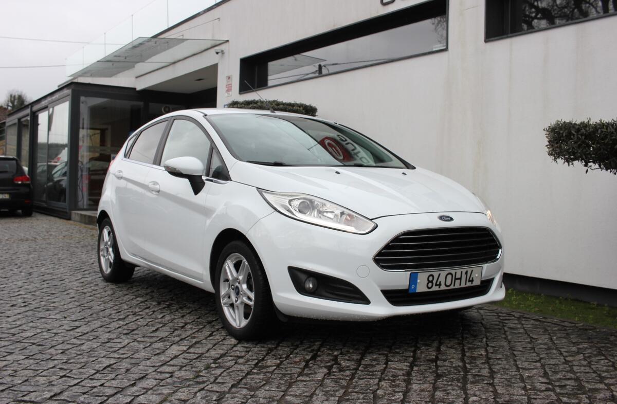 FORD Fiesta 1.0 T EcoBoost Titanium