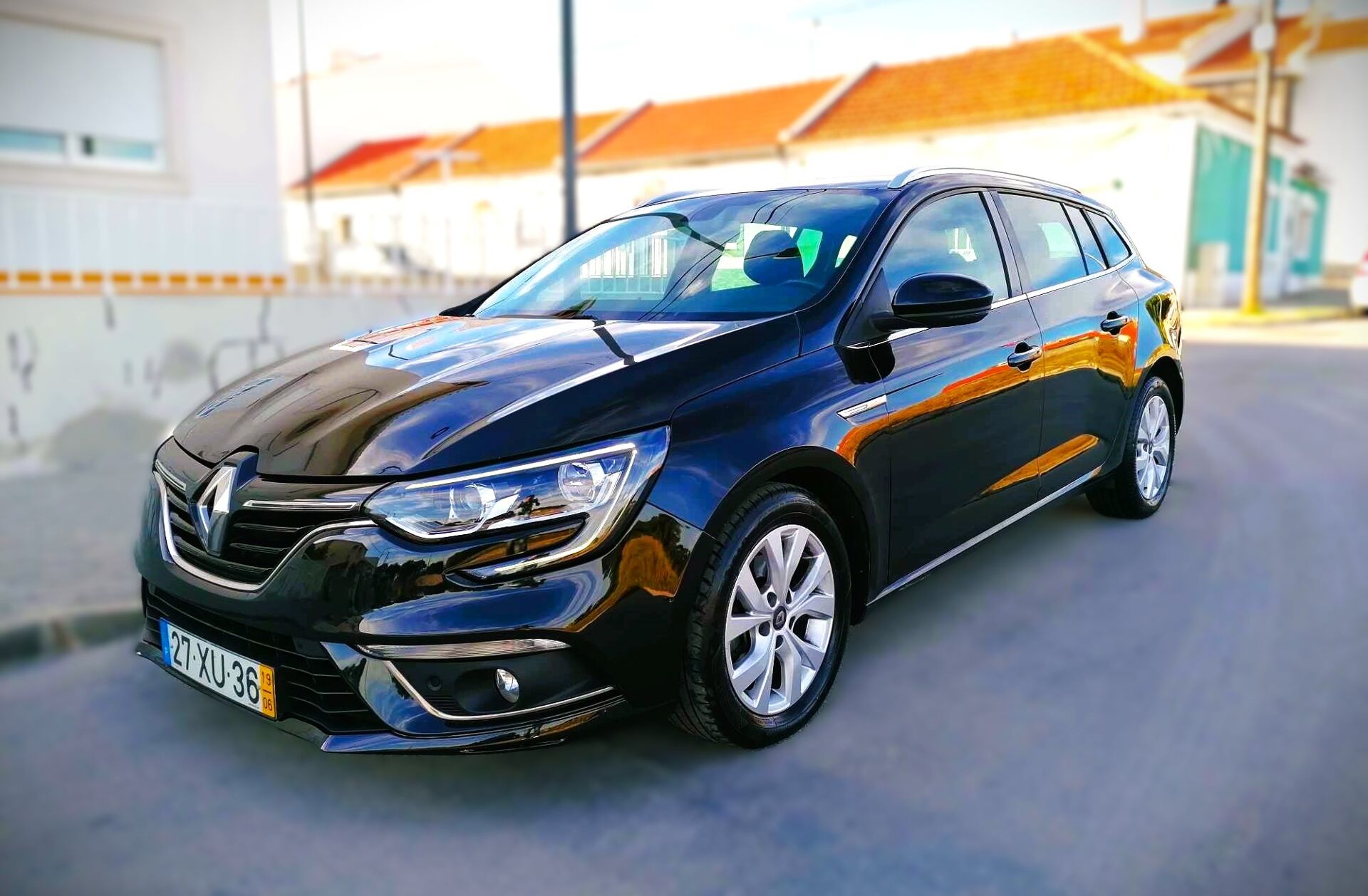 RENAULT Mégane 1.5 Blue dCi Limited C/PM+Pneu