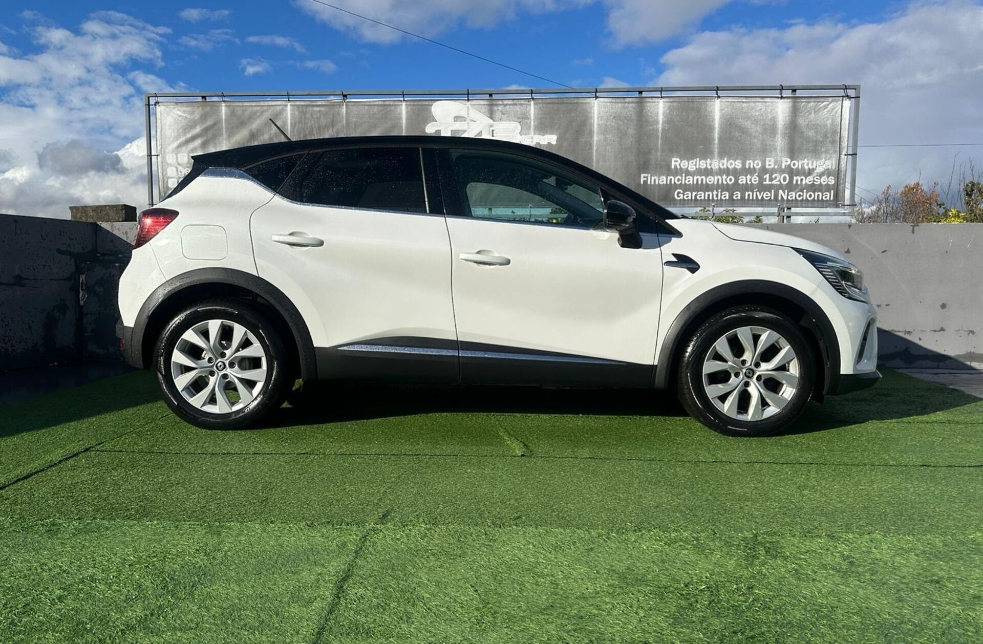 RENAULT Captur 1.0 TCe Intens
