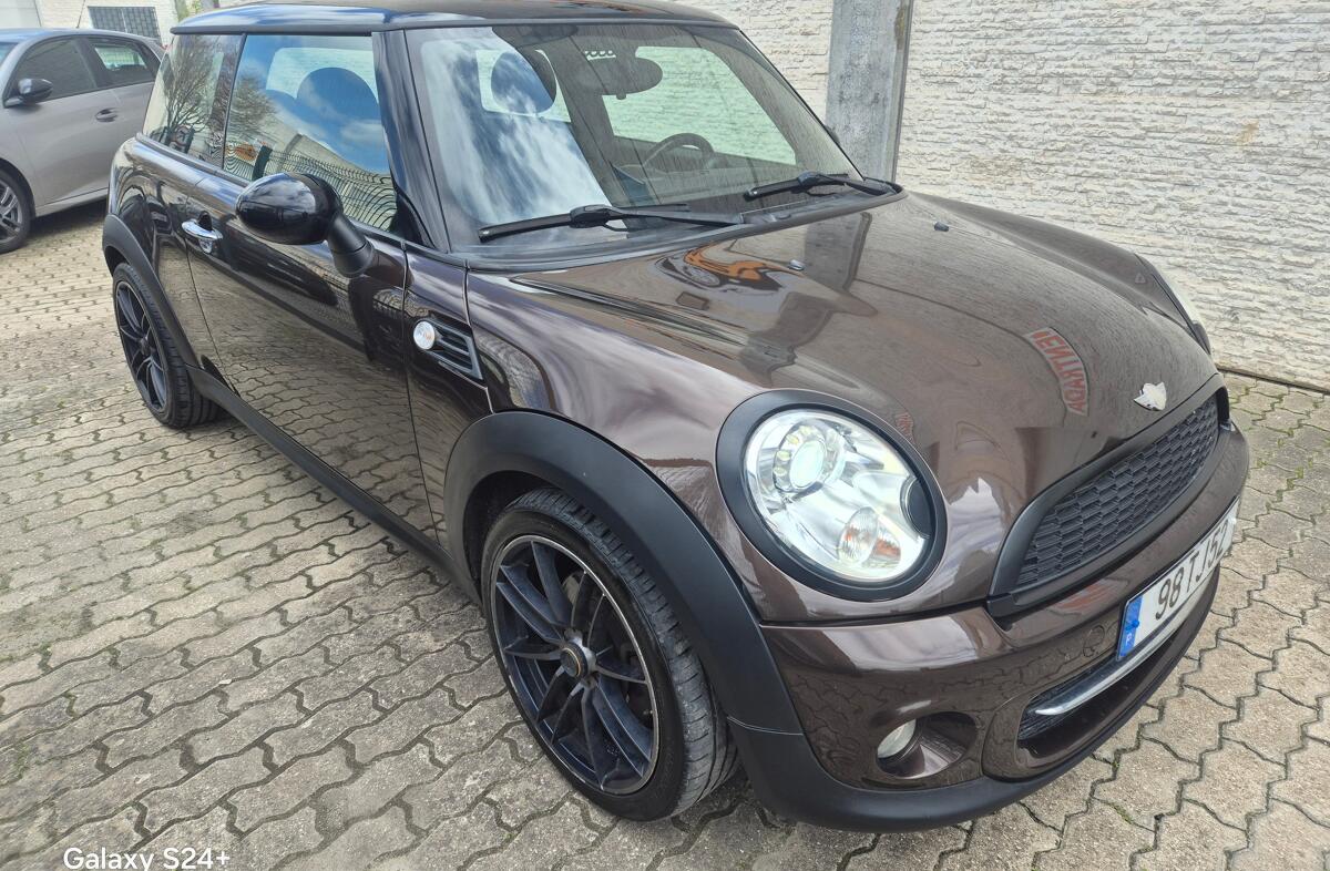 MINI Mini Cooper D