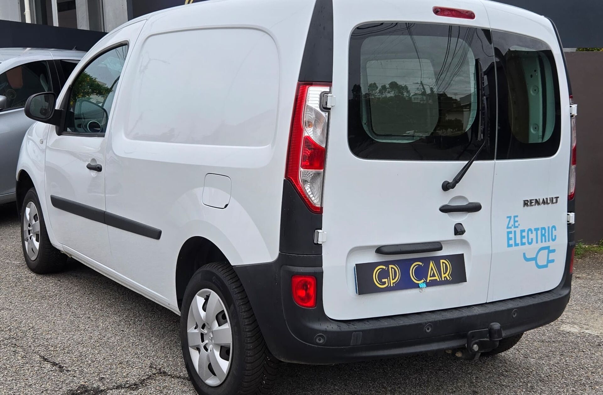RENAULT Kangoo Z.E. 33