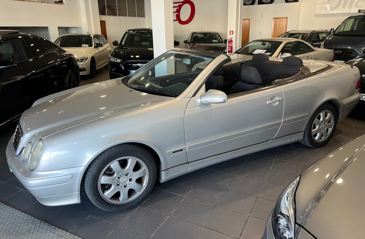 MERCEDES Classe CLK CLK 200 Kompressor Avantgarde