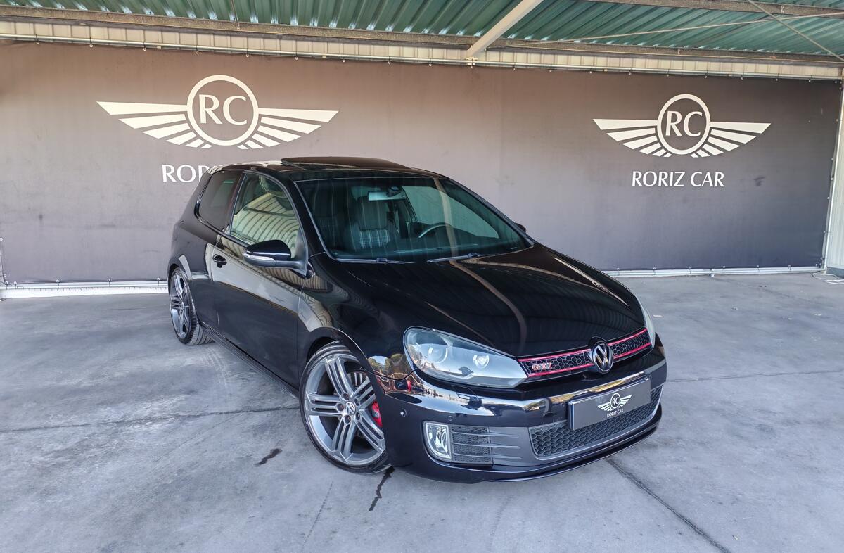 VOLKSWAGEN Golf 2.0 TSi GTi DSG