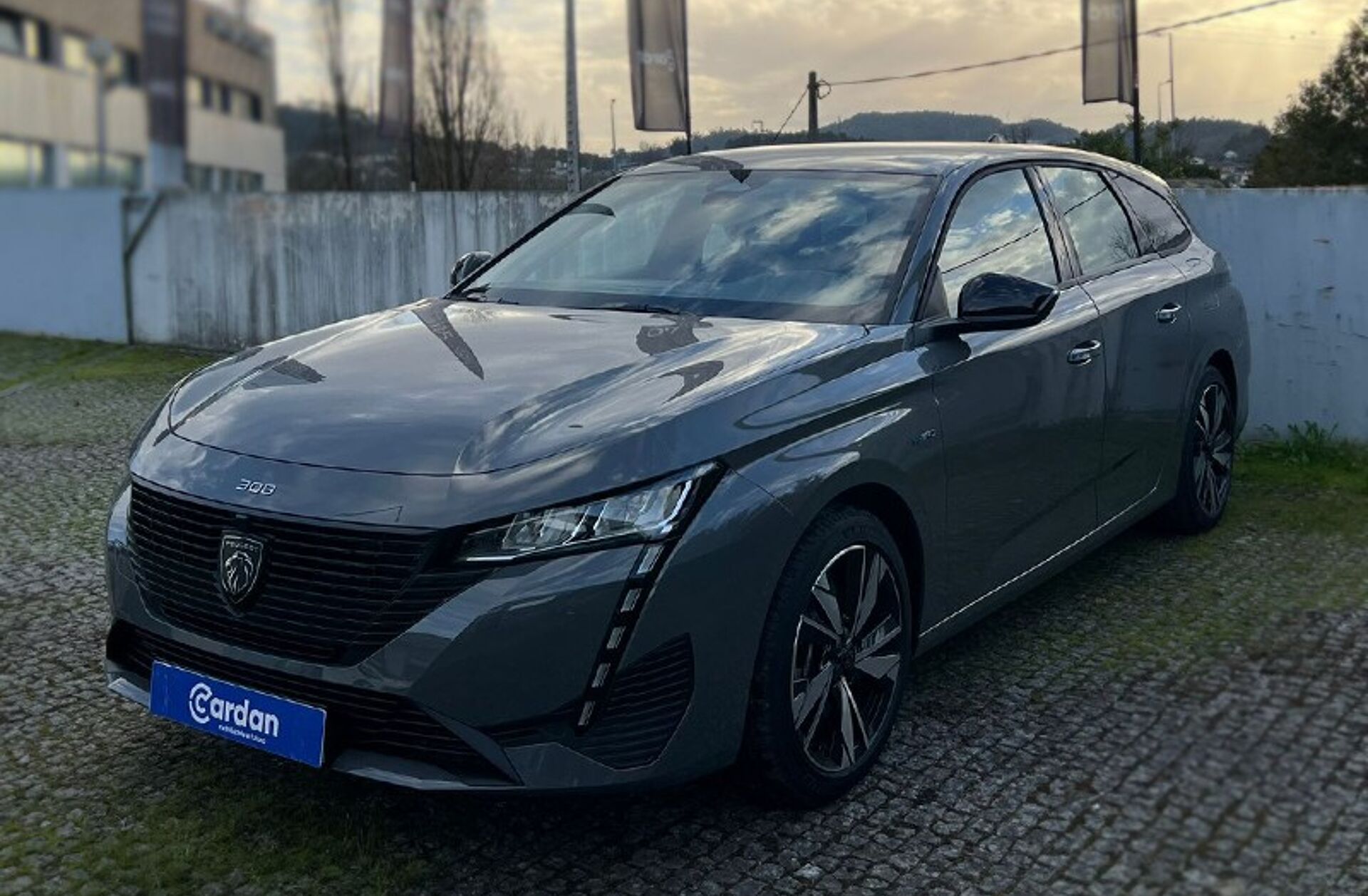 PEUGEOT 308 1.6 Hybrid Active Pack e-EAT8