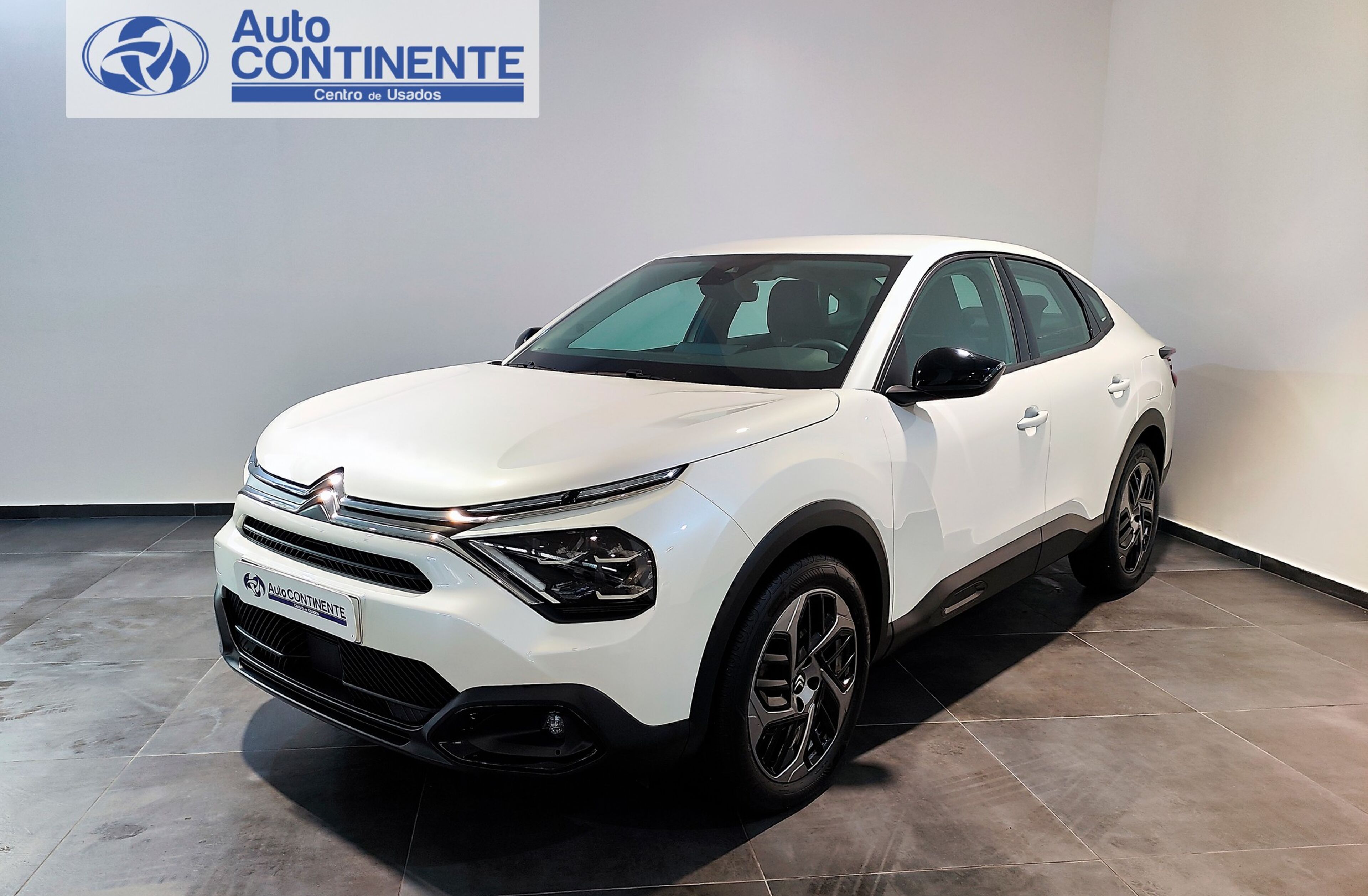 CITROEN C4 X 1.2 PureTech Shine EAT8