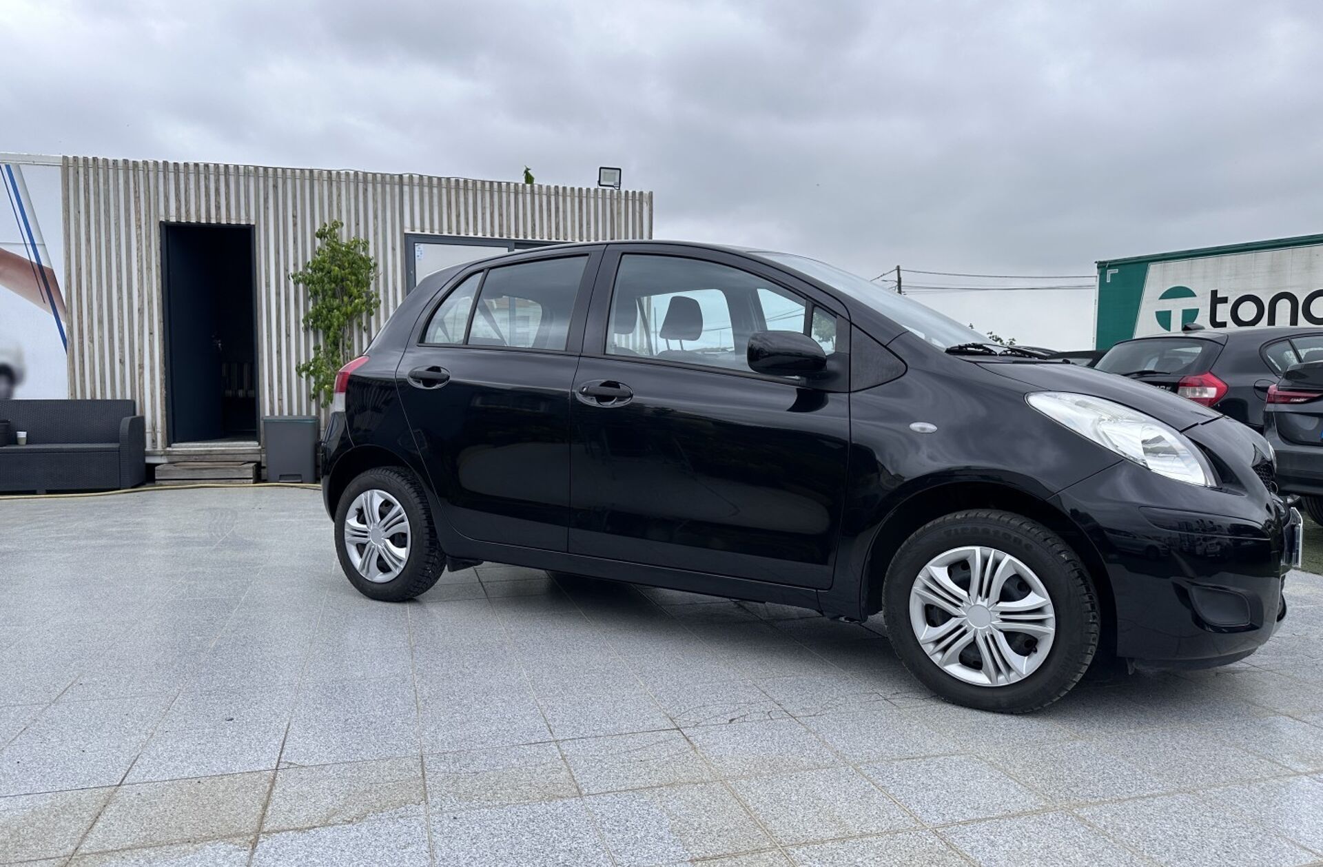 TOYOTA Yaris 1.0 VVT-i AC