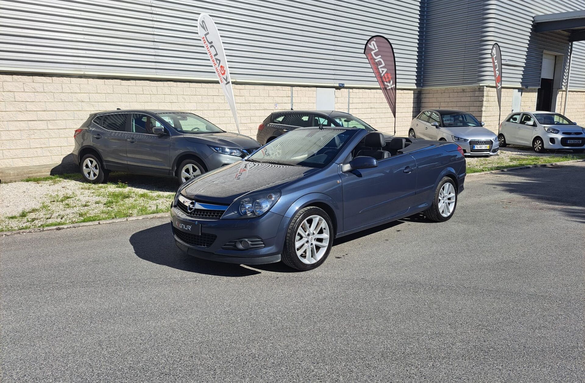 OPEL Astra H TwinTop Cosmo