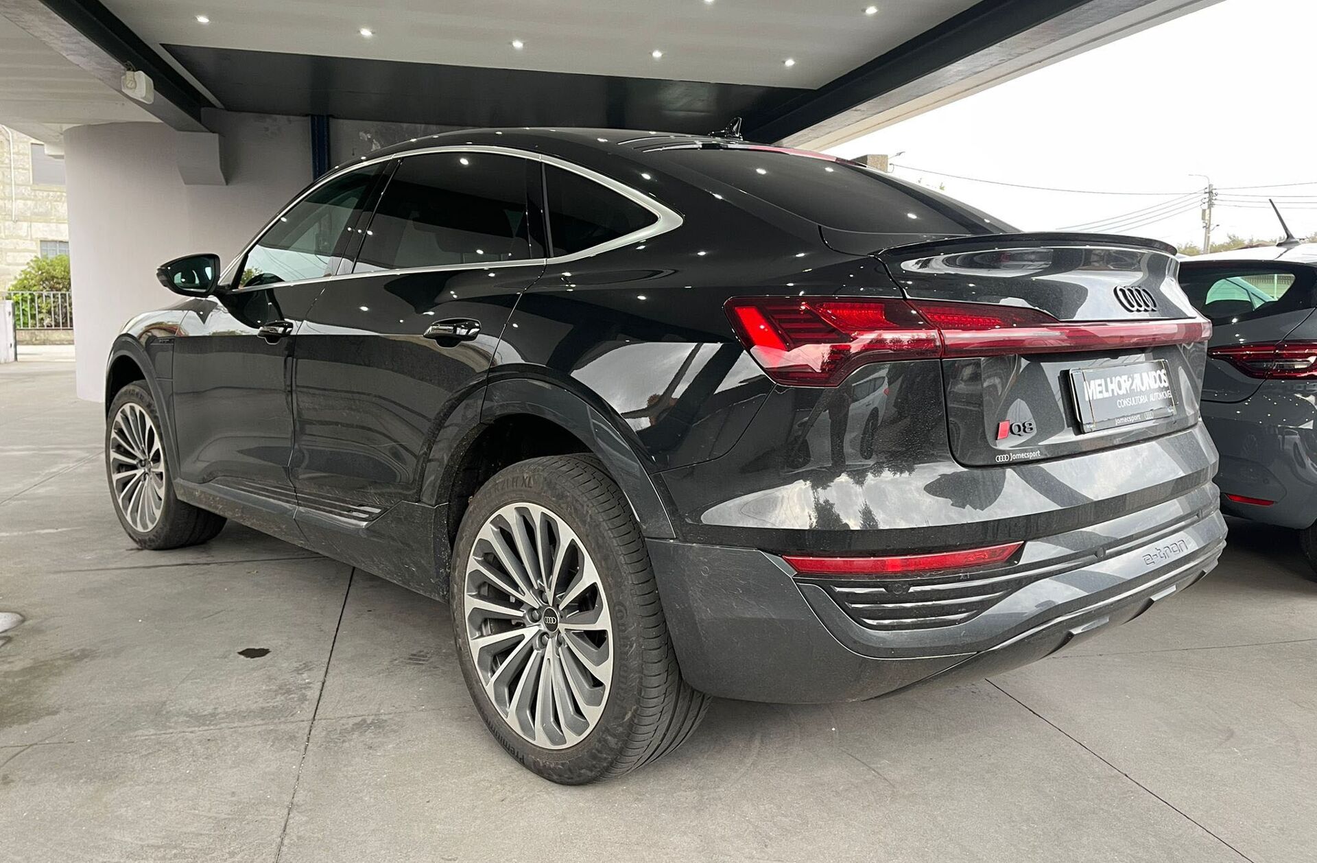 AUDI Q8 55 quattro S line