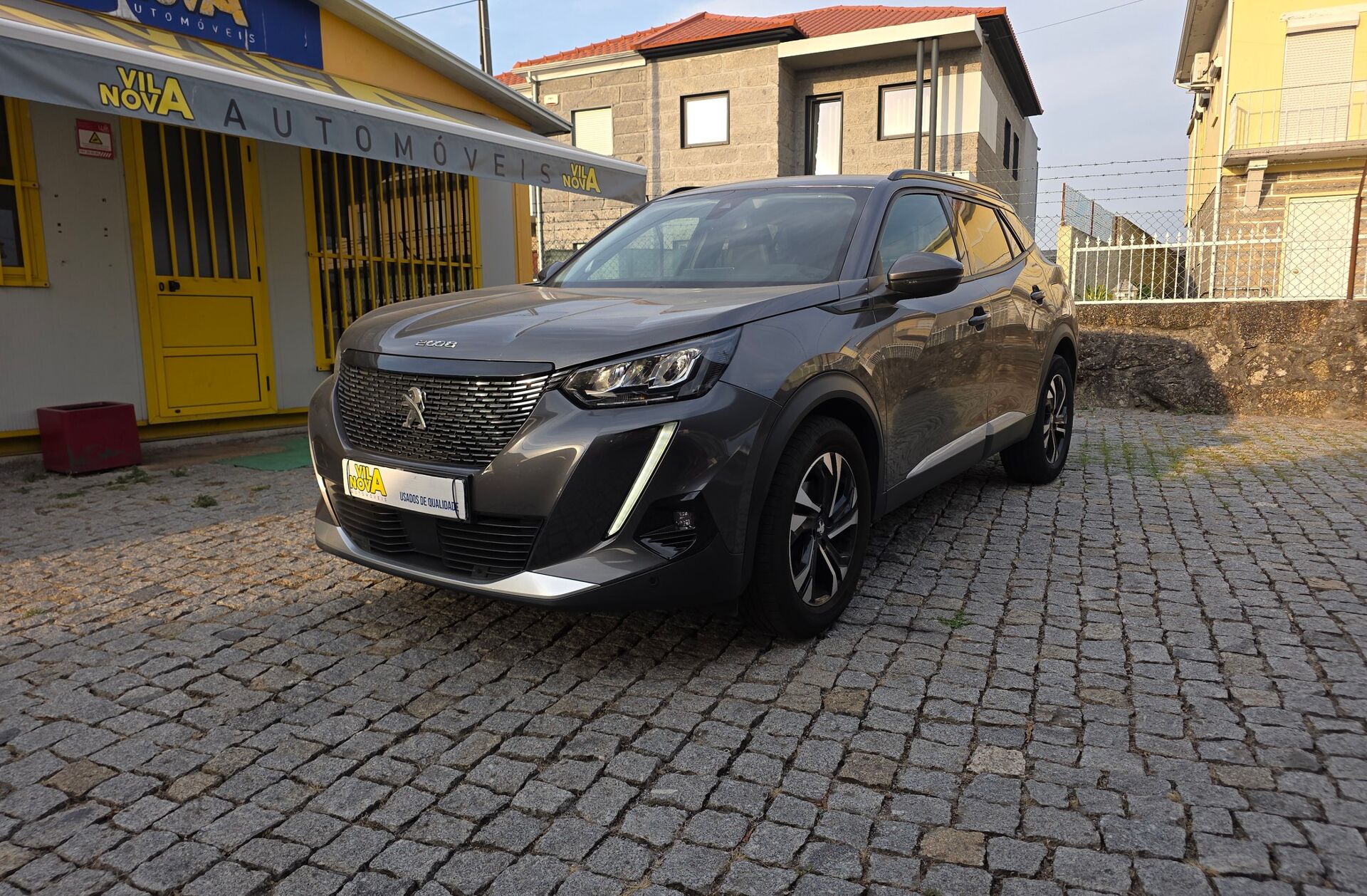 PEUGEOT 2008 1.2 PureTech Allure Pack