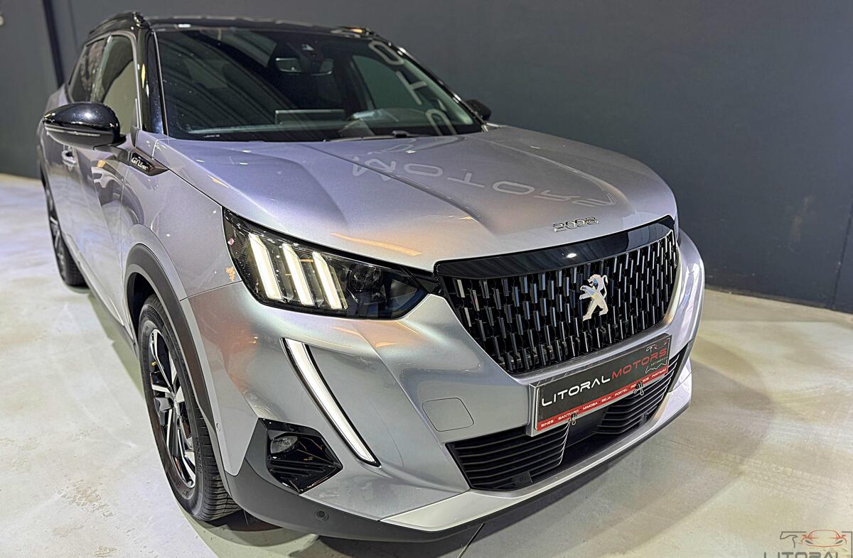 PEUGEOT 2008 1.2 PureTech GT Line EAT8