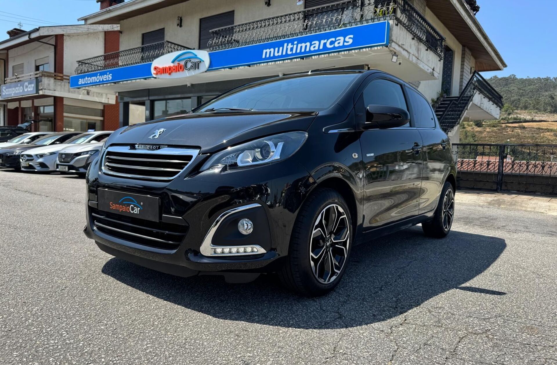 PEUGEOT 108 1.0 VTi Style