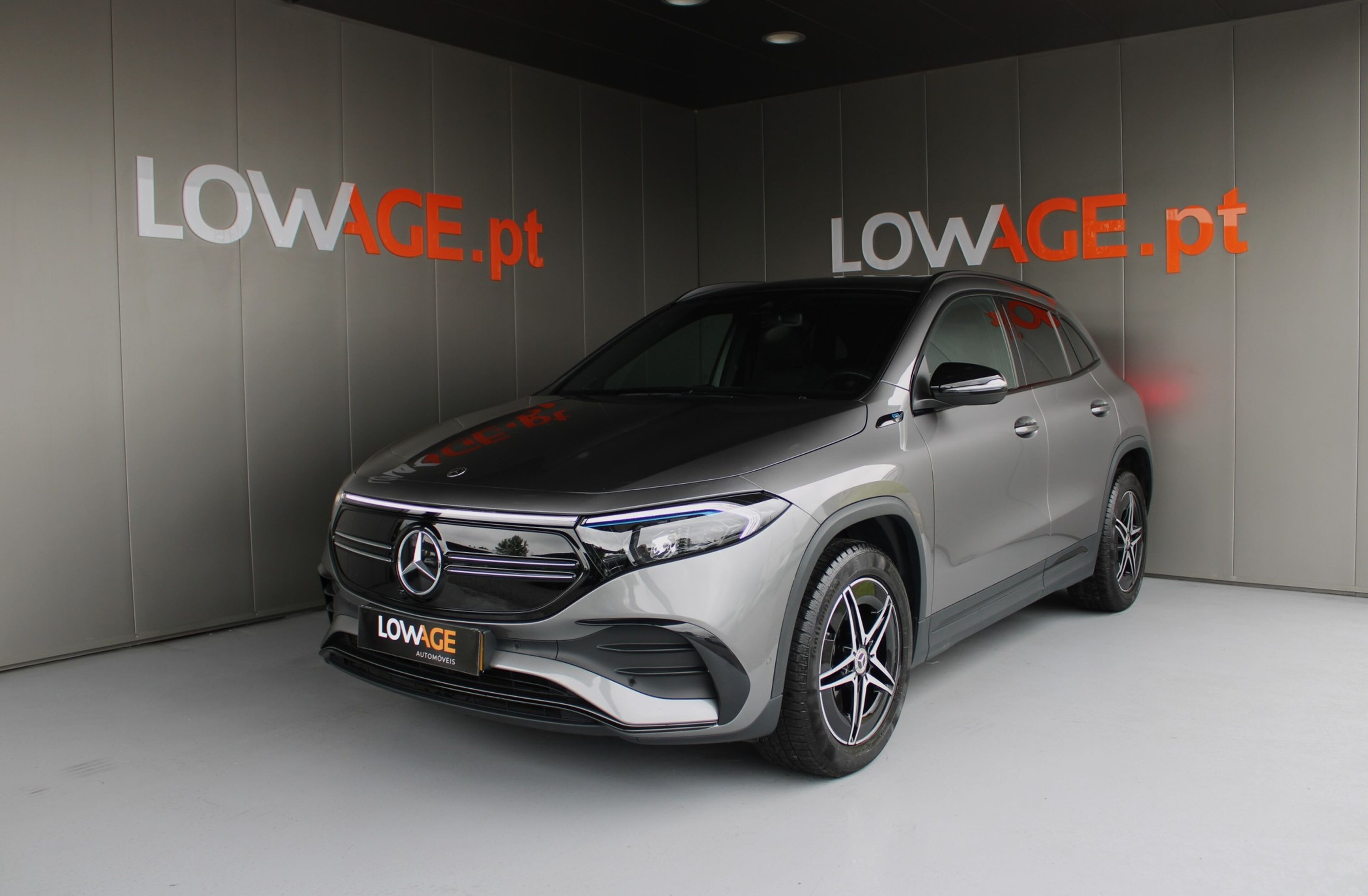 MERCEDES EQA 250 AMG Line