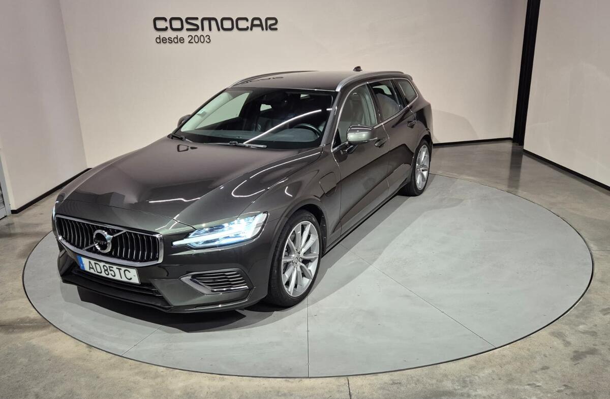 VOLVO V60 2.0 T6 AWD TE Inscription Expression