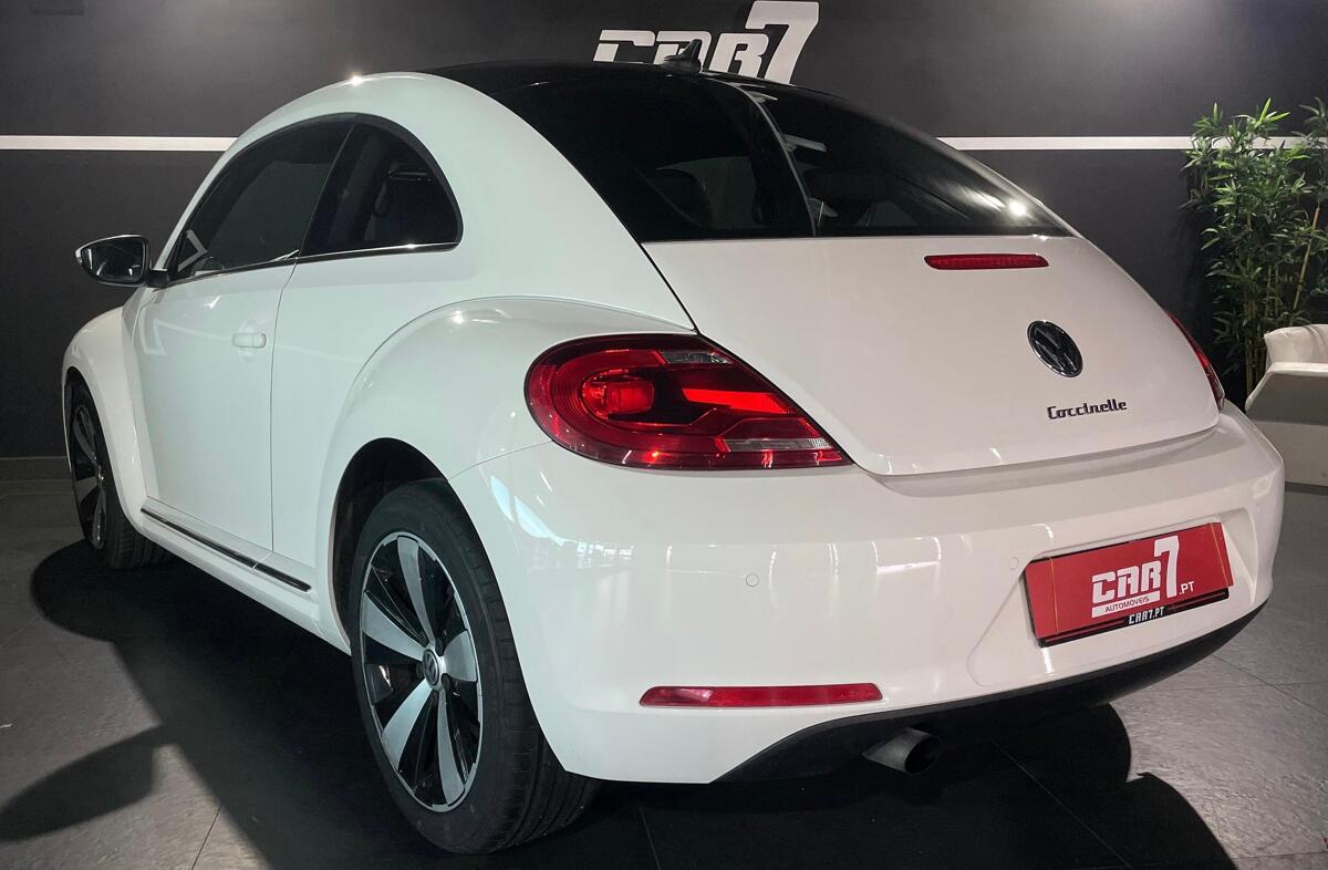 VOLKSWAGEN Beetle 1.6 TDi DSG