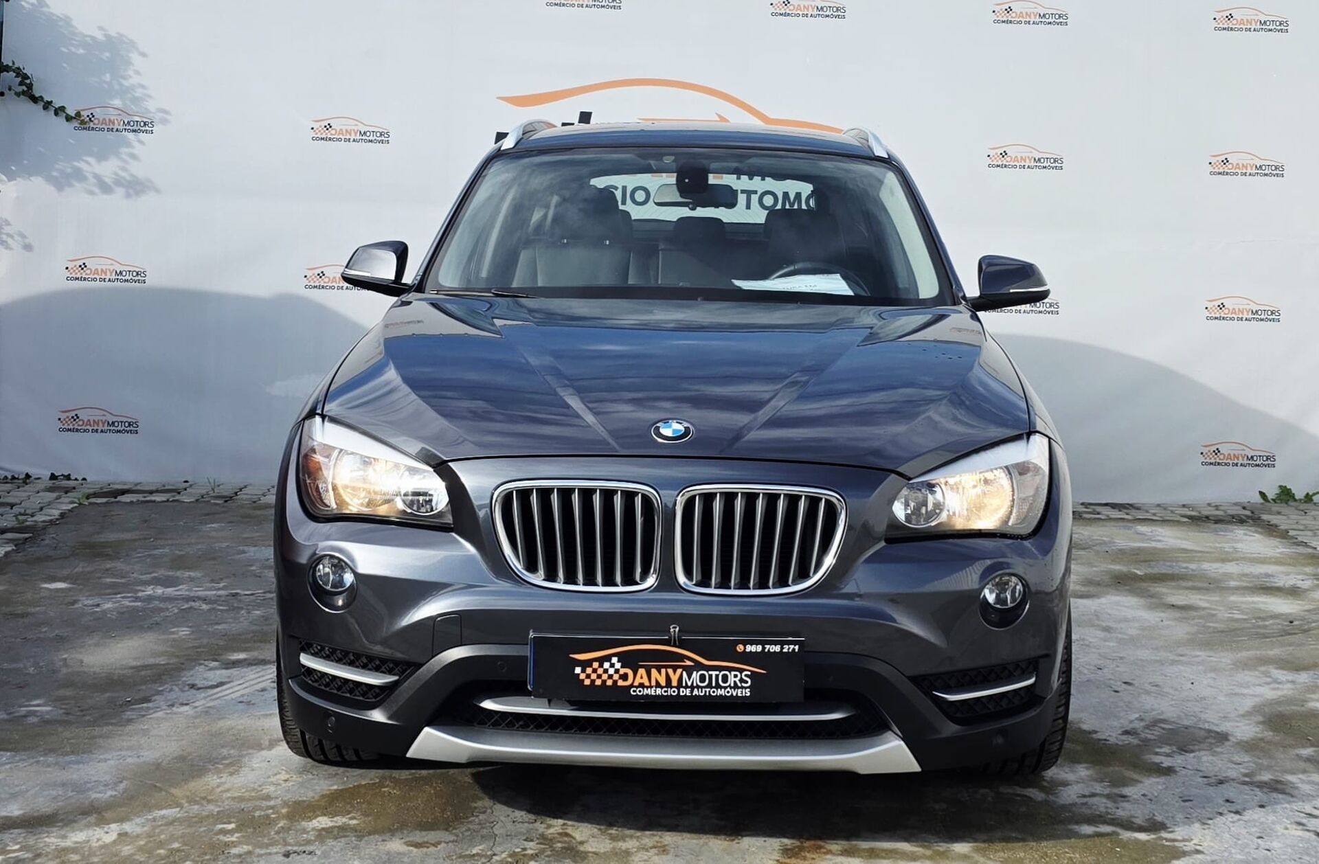 BMW X1 16 d sDrive xLine