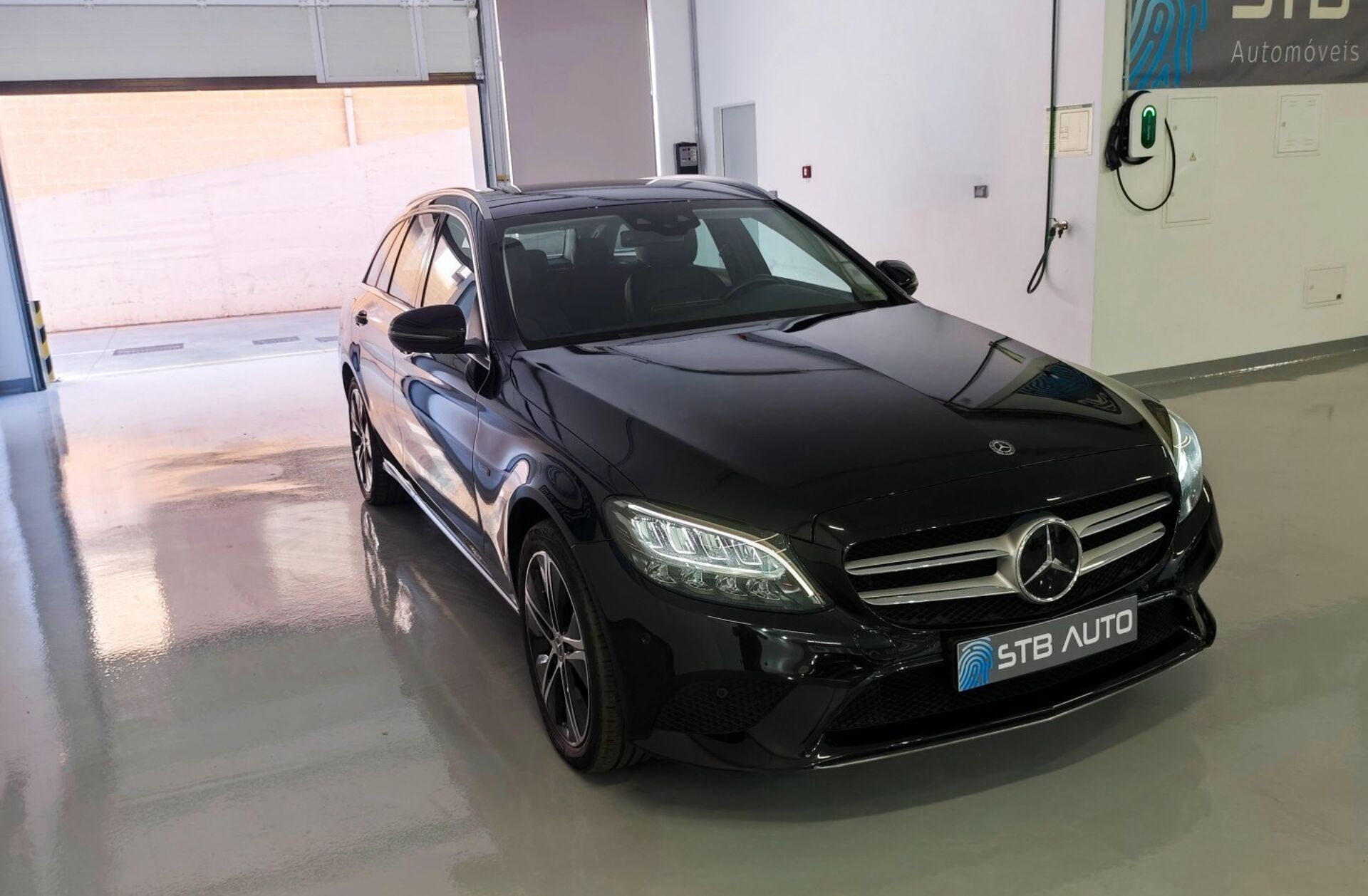 MERCEDES Classe C C 300 de Avantgarde
