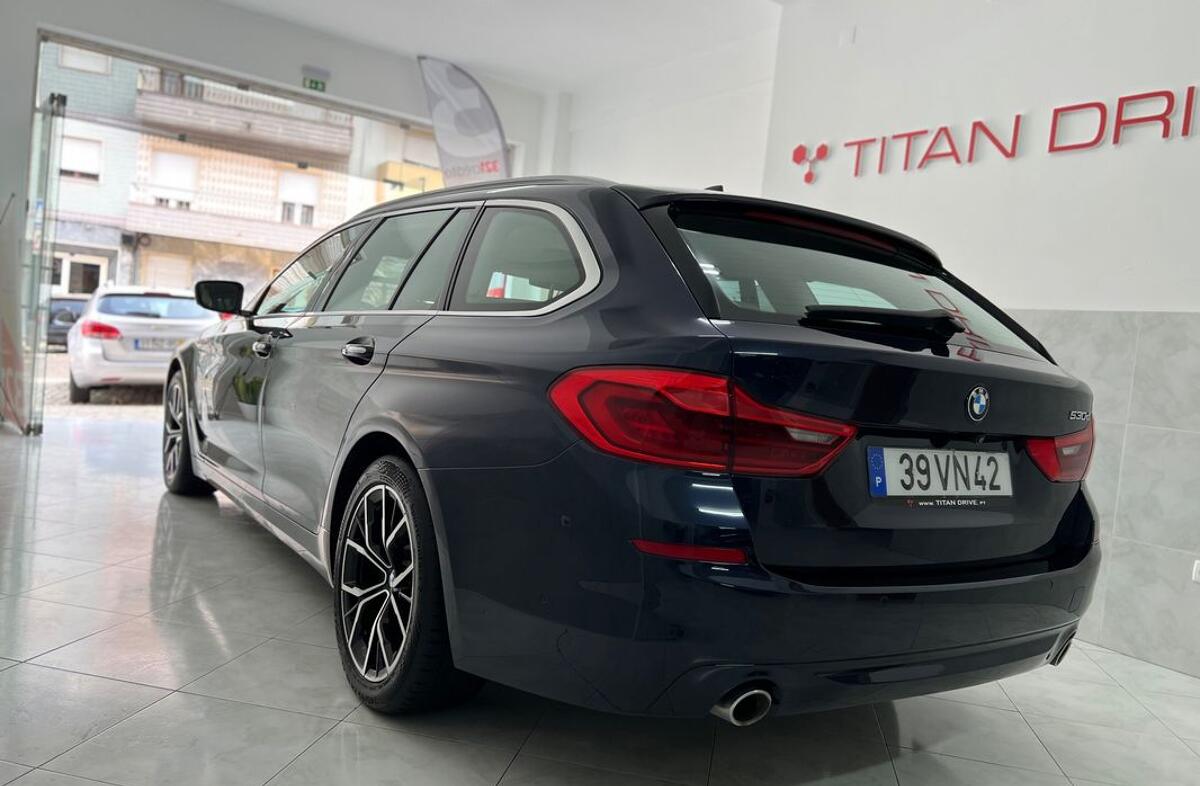 BMW Serie-5 530 d Line Sport Auto