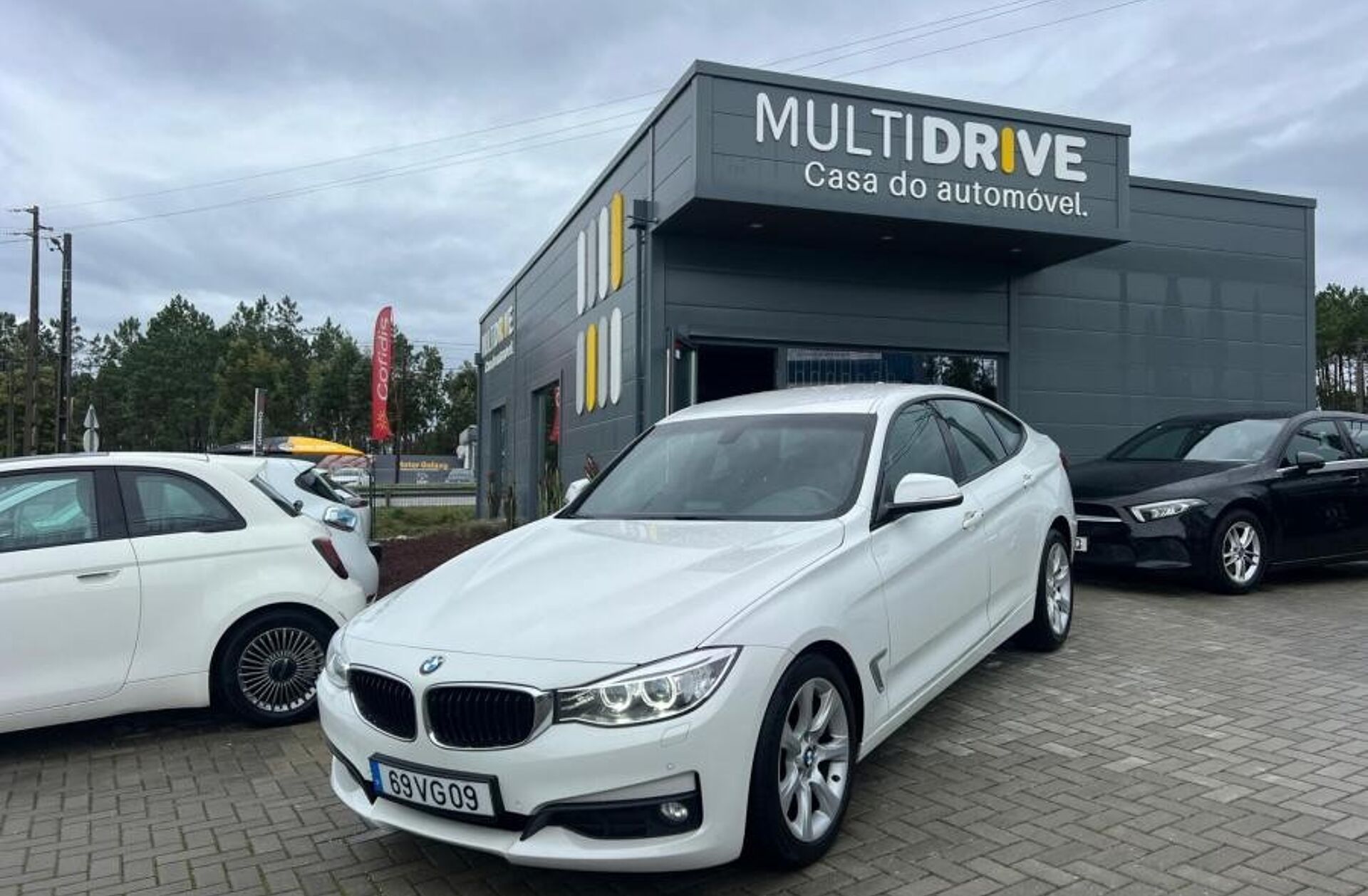 BMW Serie-3 318 d Line Luxury