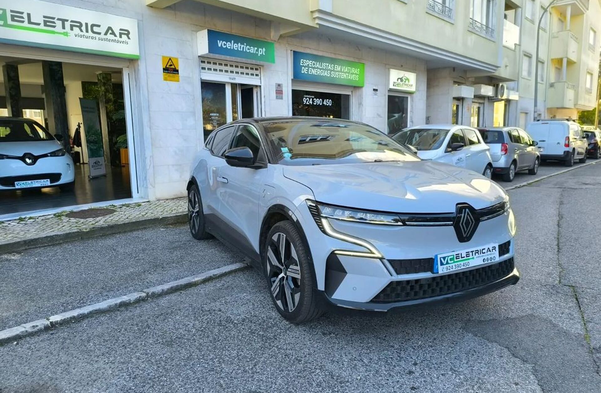 RENAULT Mégane EV60 220hp optimum charge Iconic