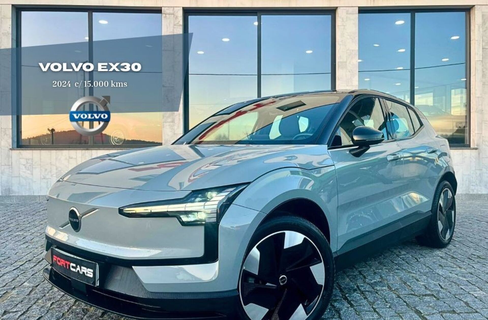 VOLVO EX30 69 kWh Single Motor Extended Range Ultra