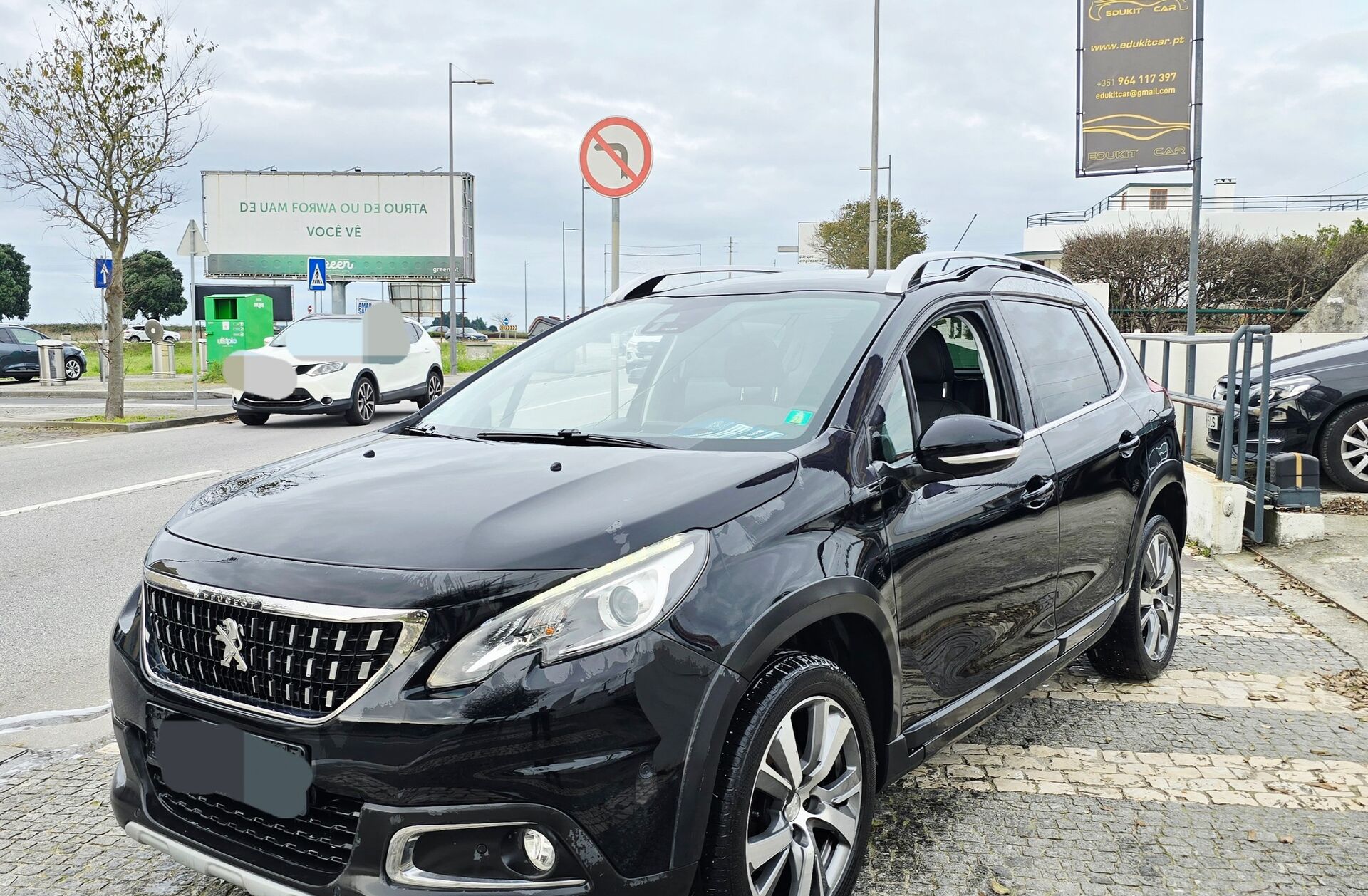 PEUGEOT 2008 1.6 BlueHDi Allure