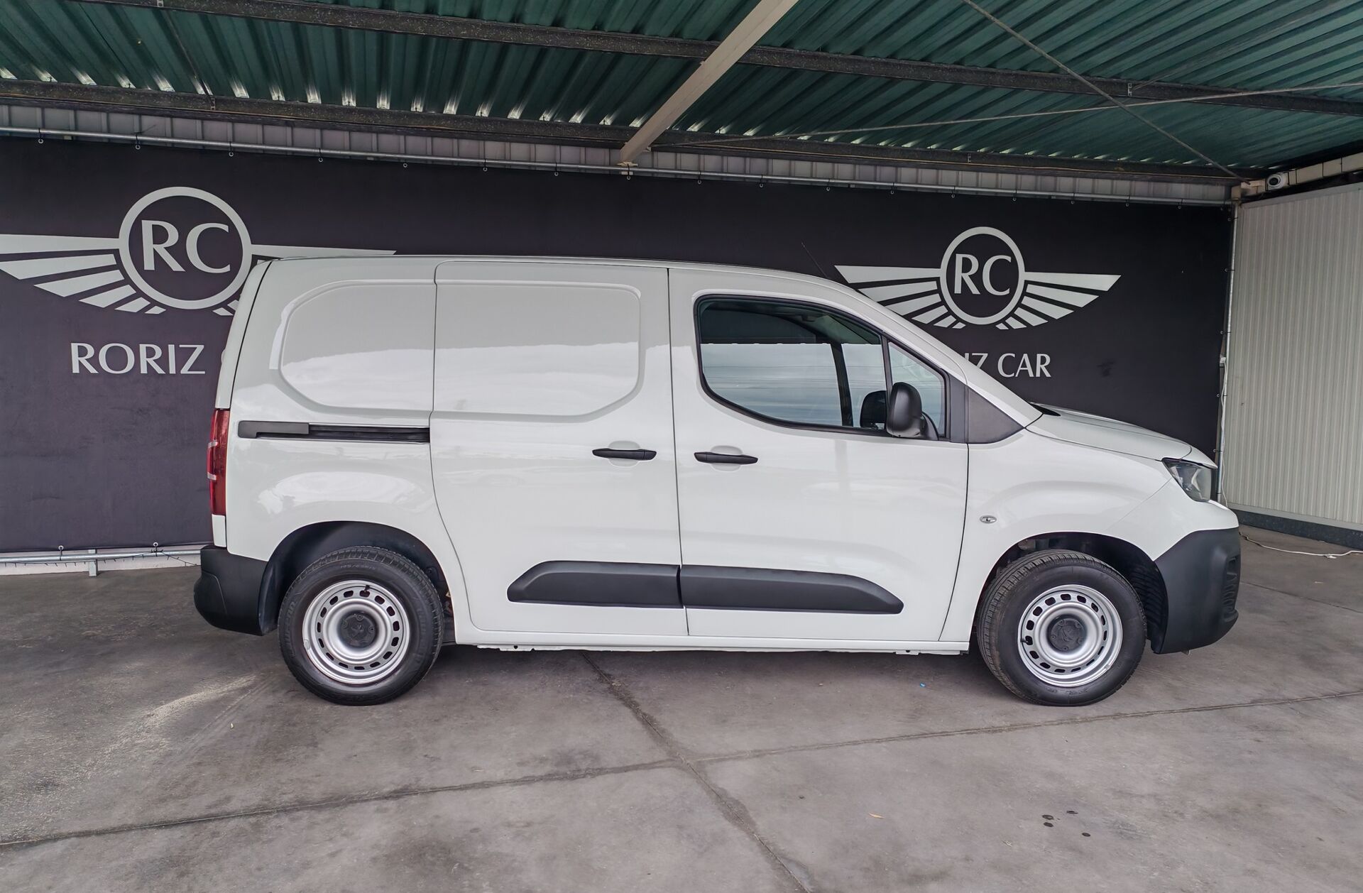 PEUGEOT Partner 1.6 BlueHDi L1 Pro