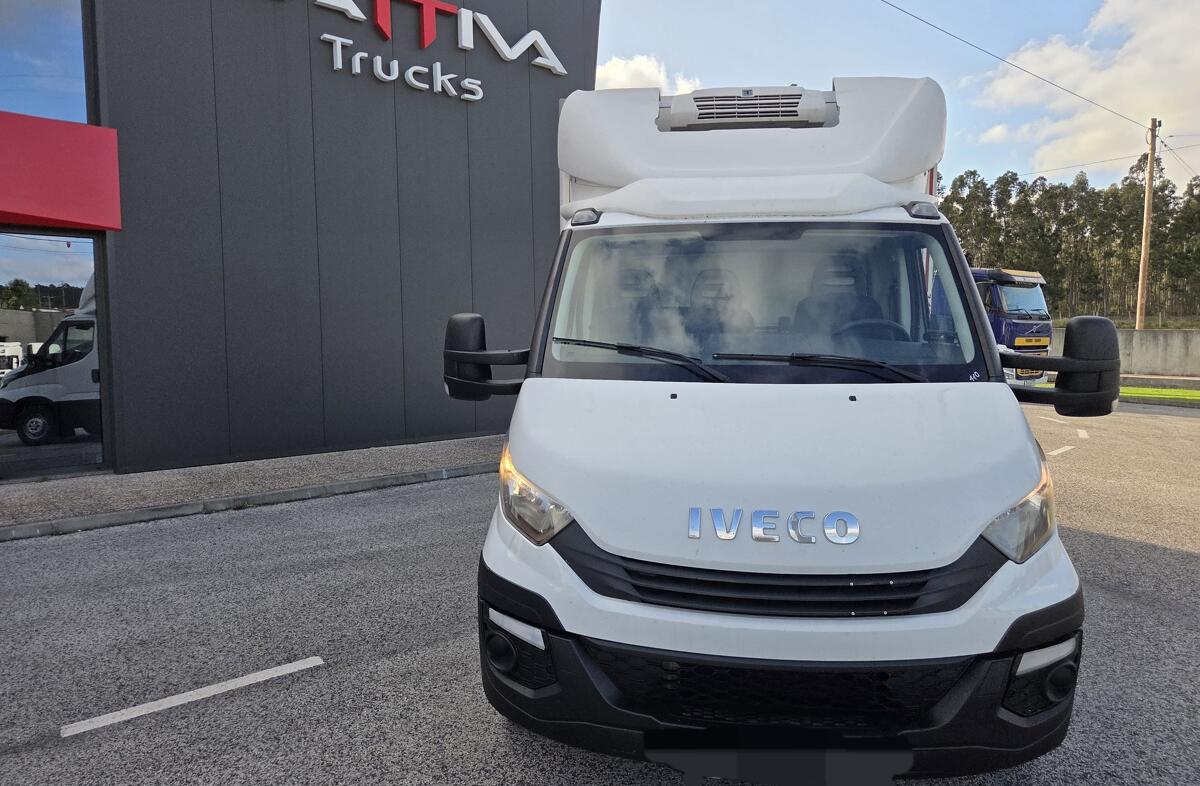 IVECO Daily 3.0 35S18 3000