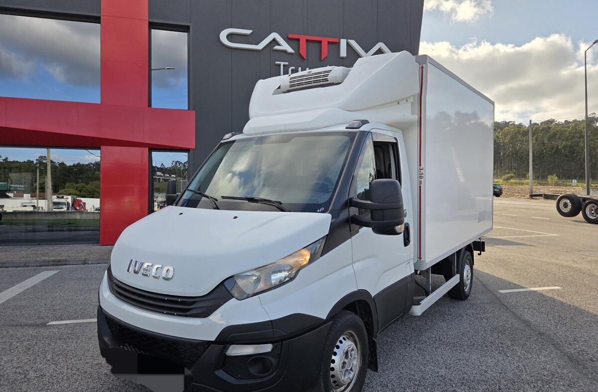 IVECO Daily 3.0 35S18 3000