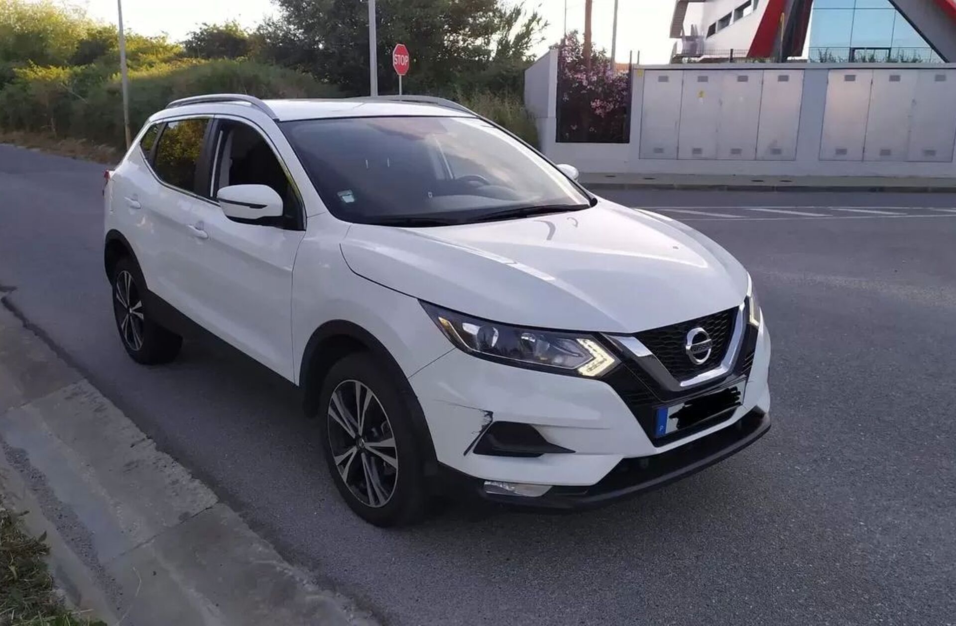 NISSAN Qashqai 1.5 dCi Acenta C/Barras de Tejadilho