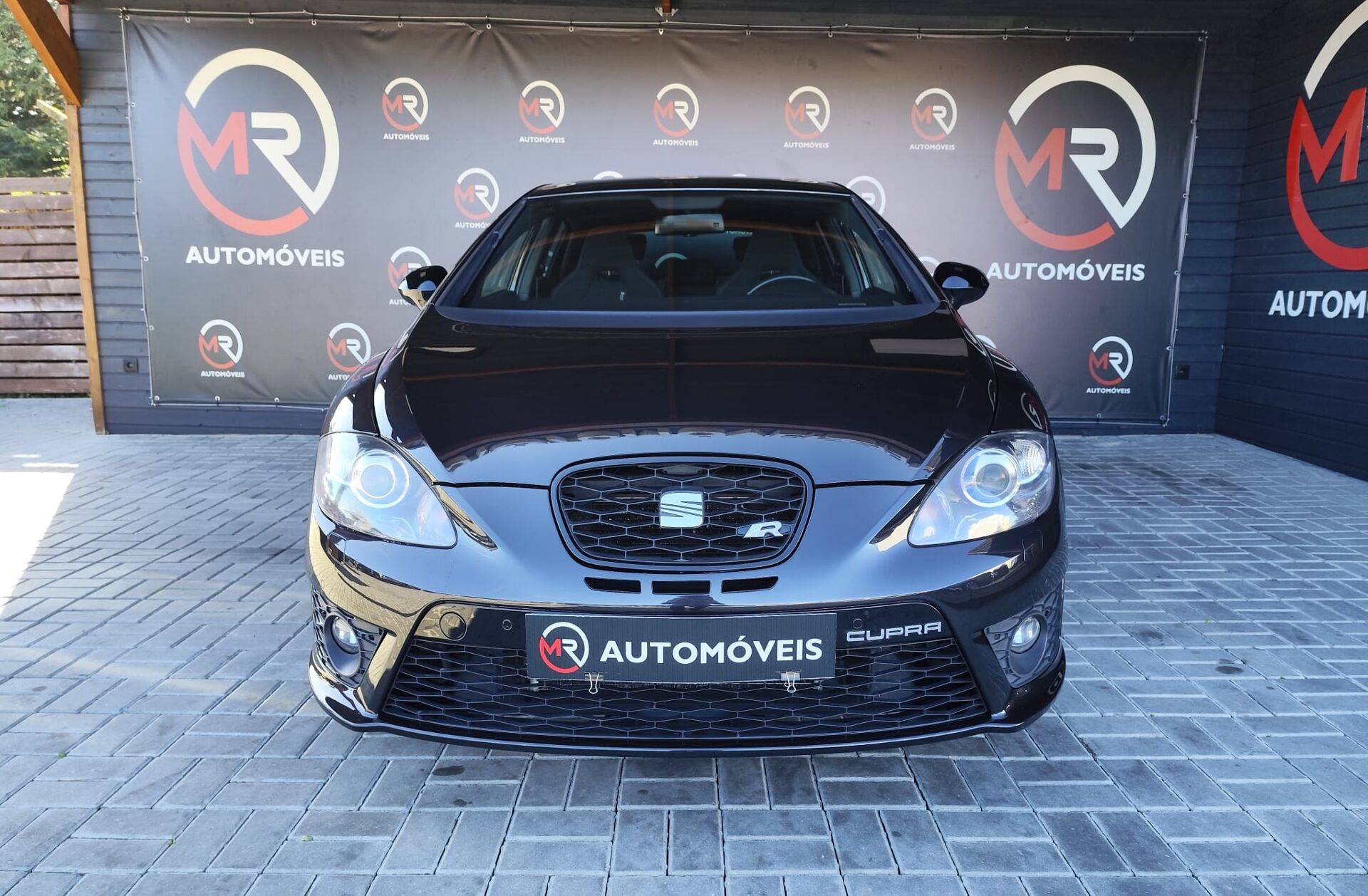 SEAT Leon 2.0 TSi Cupra R