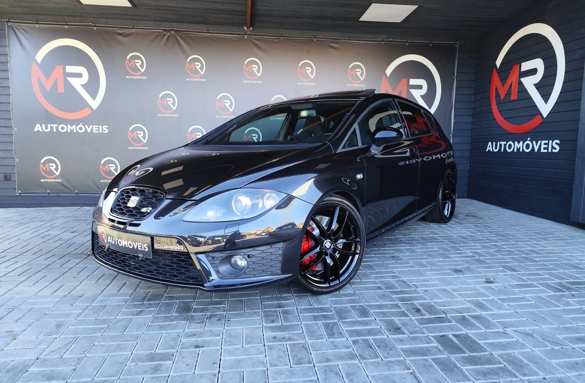 SEAT Leon 2.0 TSi Cupra R