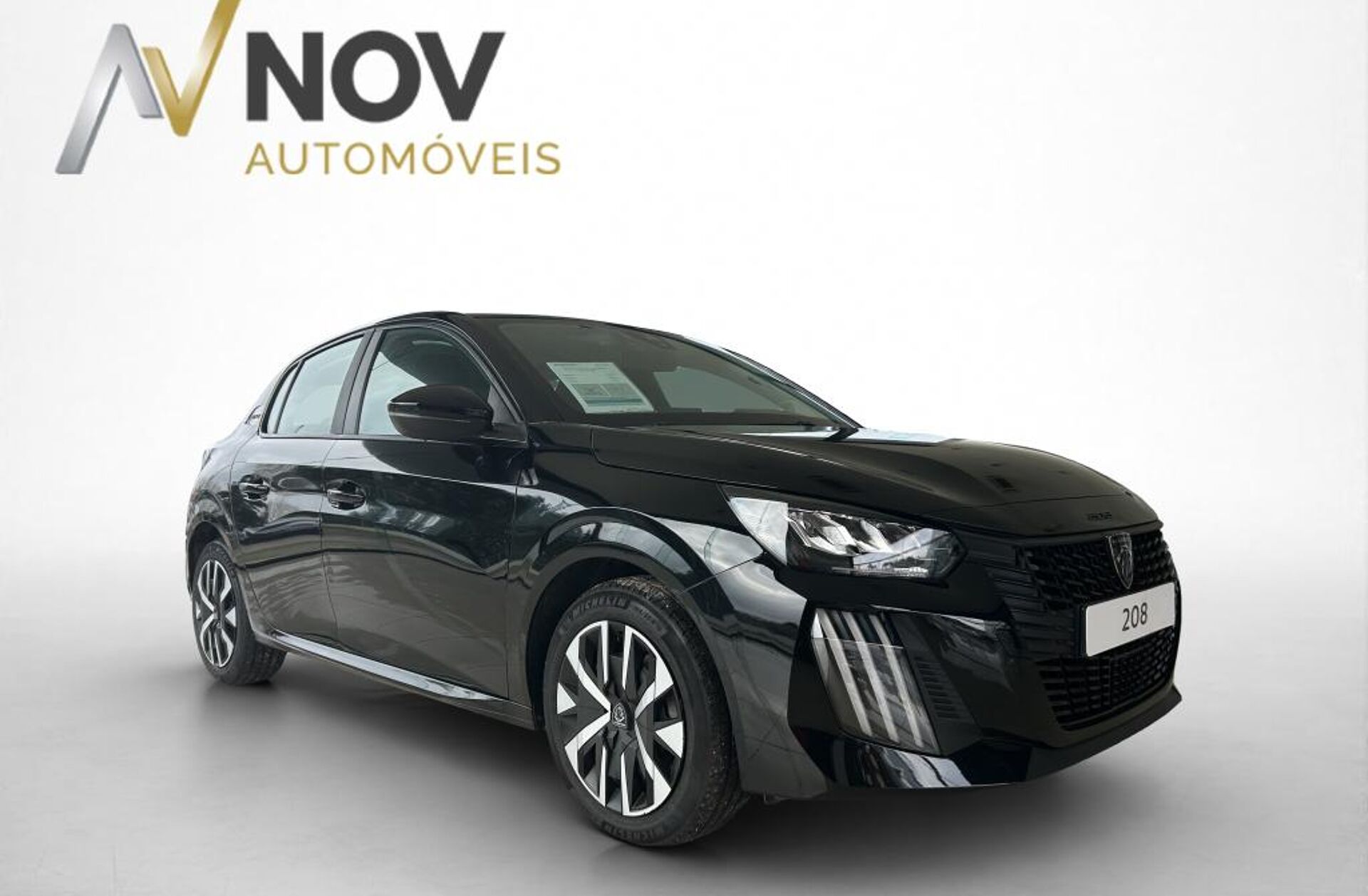 PEUGEOT 208 1.2 PureTech Style