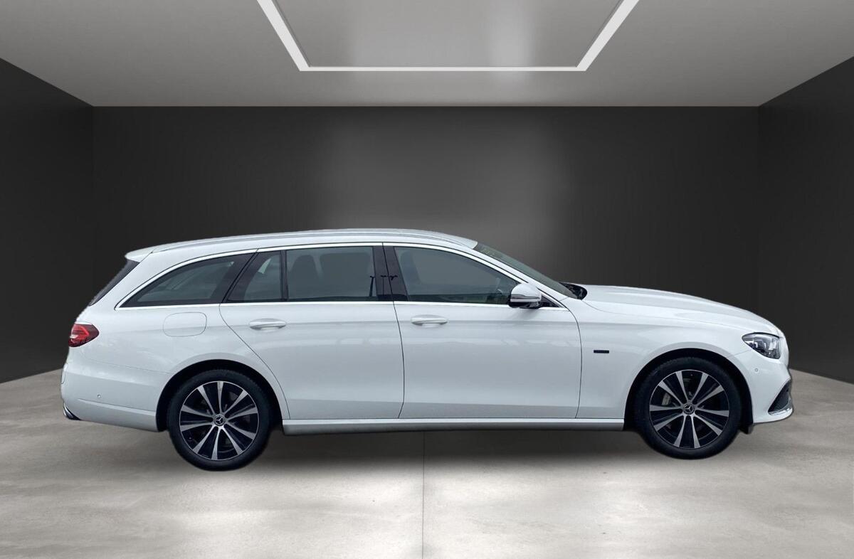 MERCEDES Classe E E 300 de Avantgarde