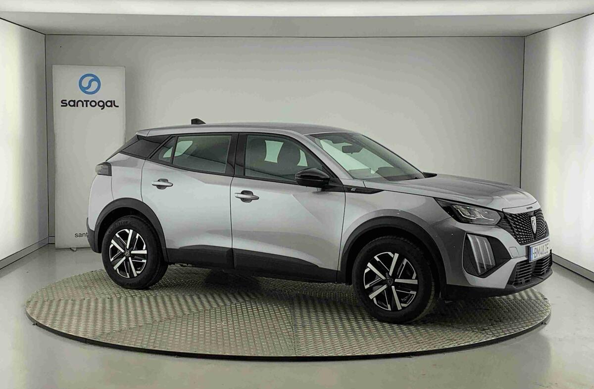 PEUGEOT 2008 e- 54 kWh Active