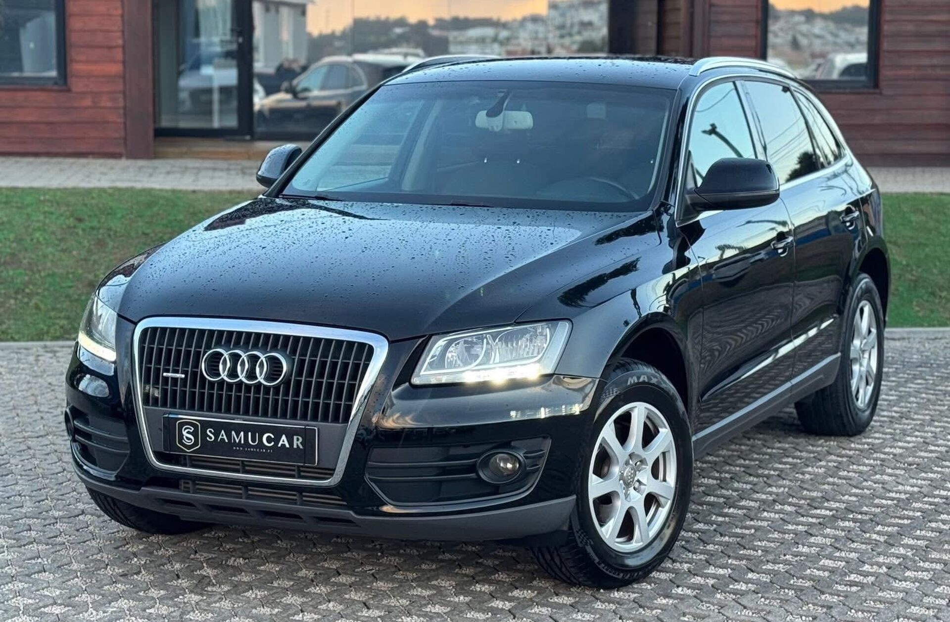 AUDI Q5 2.0 TDi
