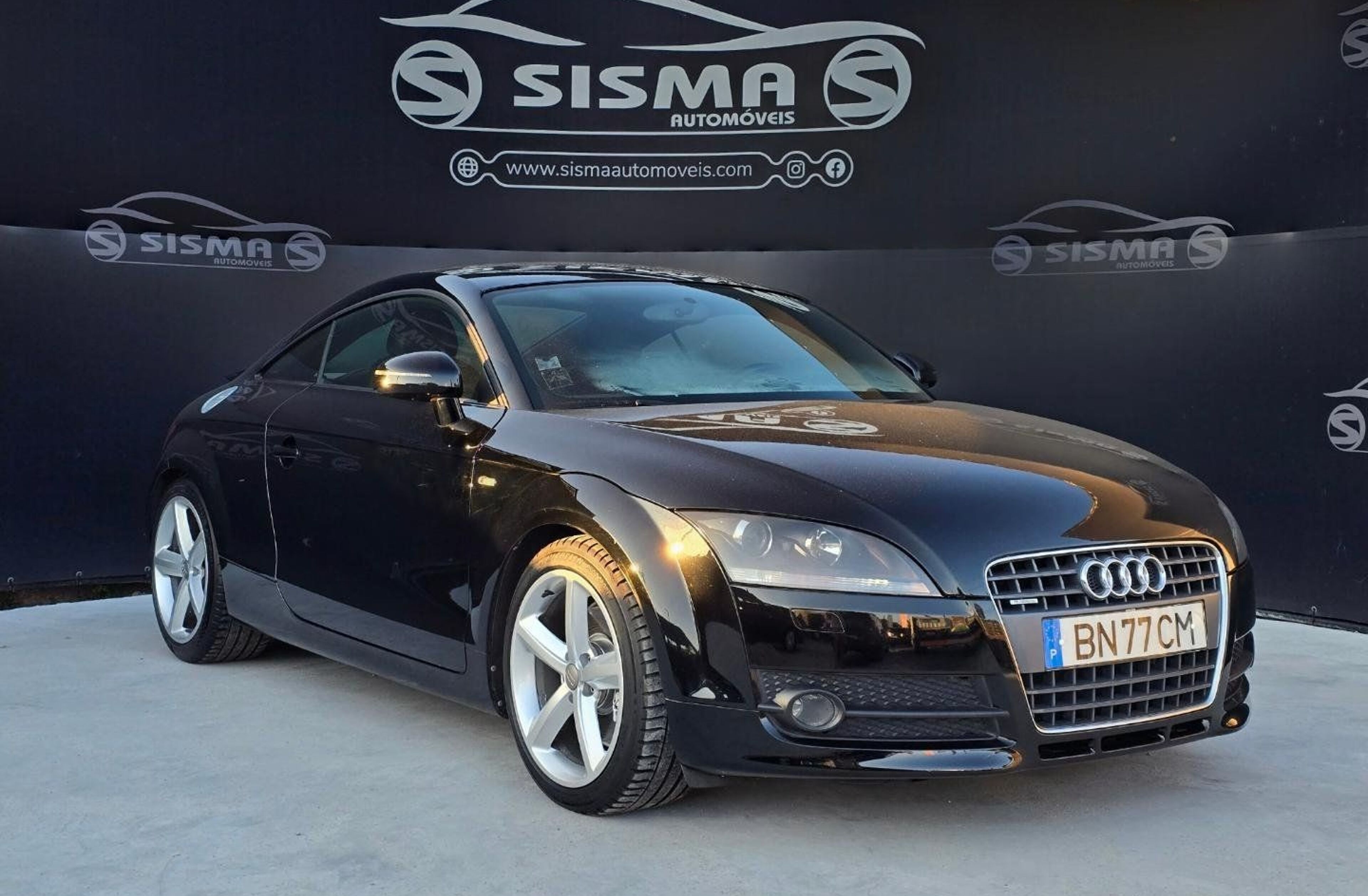 AUDI TT 2.0 TDi quattro S-line