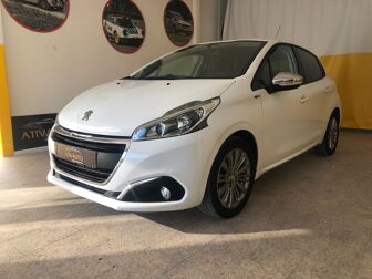 PEUGEOT 208 1.2 PureTech Style