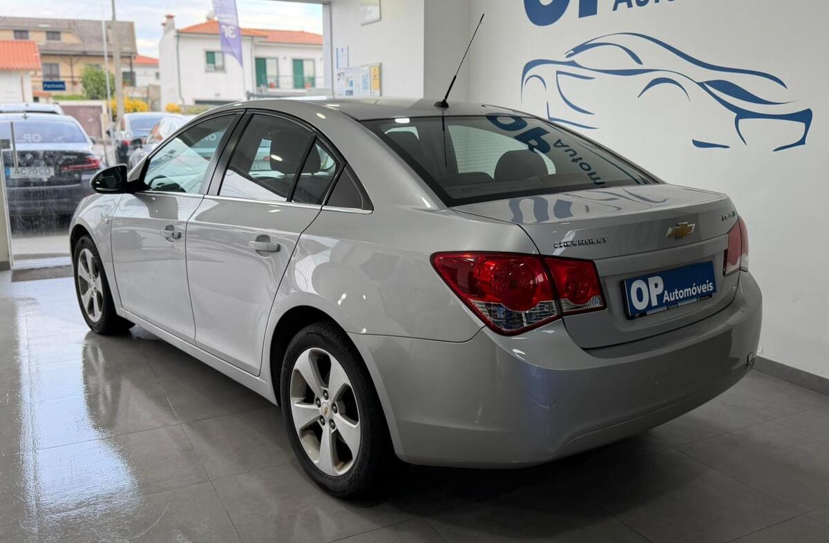CHEVROLET Cruze 2.0 VCDi LT